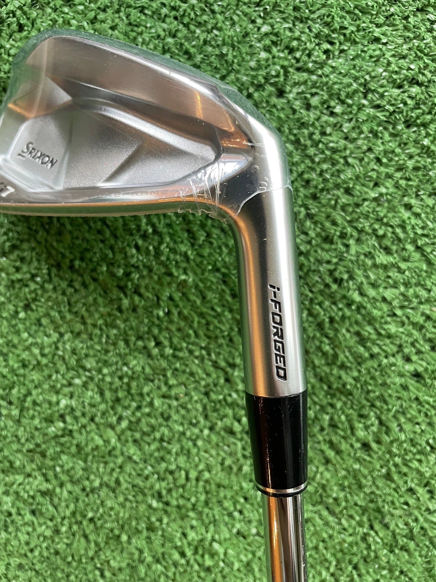 Srixon ZXi7 Irons 5-PW Stiff Flex Right Handed Mens Golf Clubs