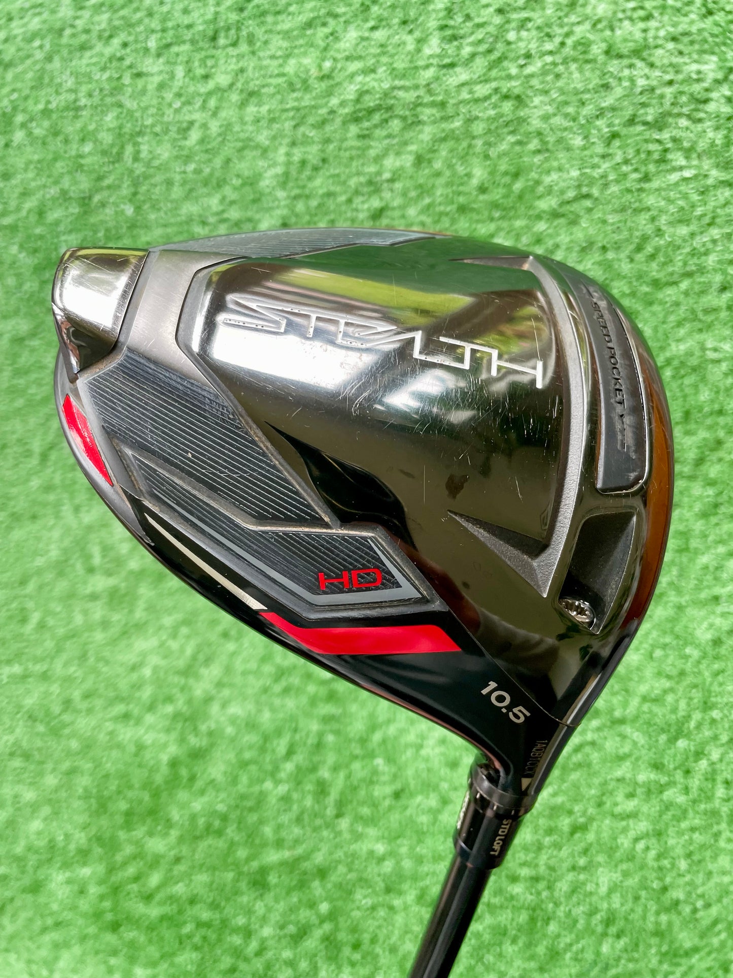 Taylormade Stealth HD Driver 10.5 Degree Regular Flex Right Handed Mens Golf Club
