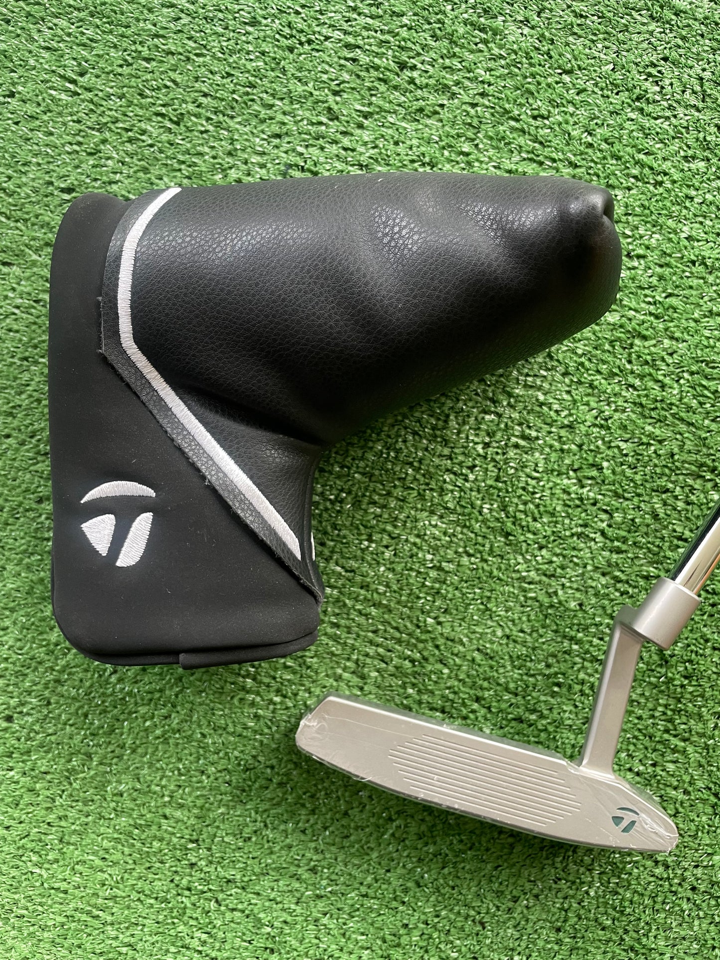 Taylormade TP Reserve TR B11 Putter 34" Right Handed Mens Golf Club