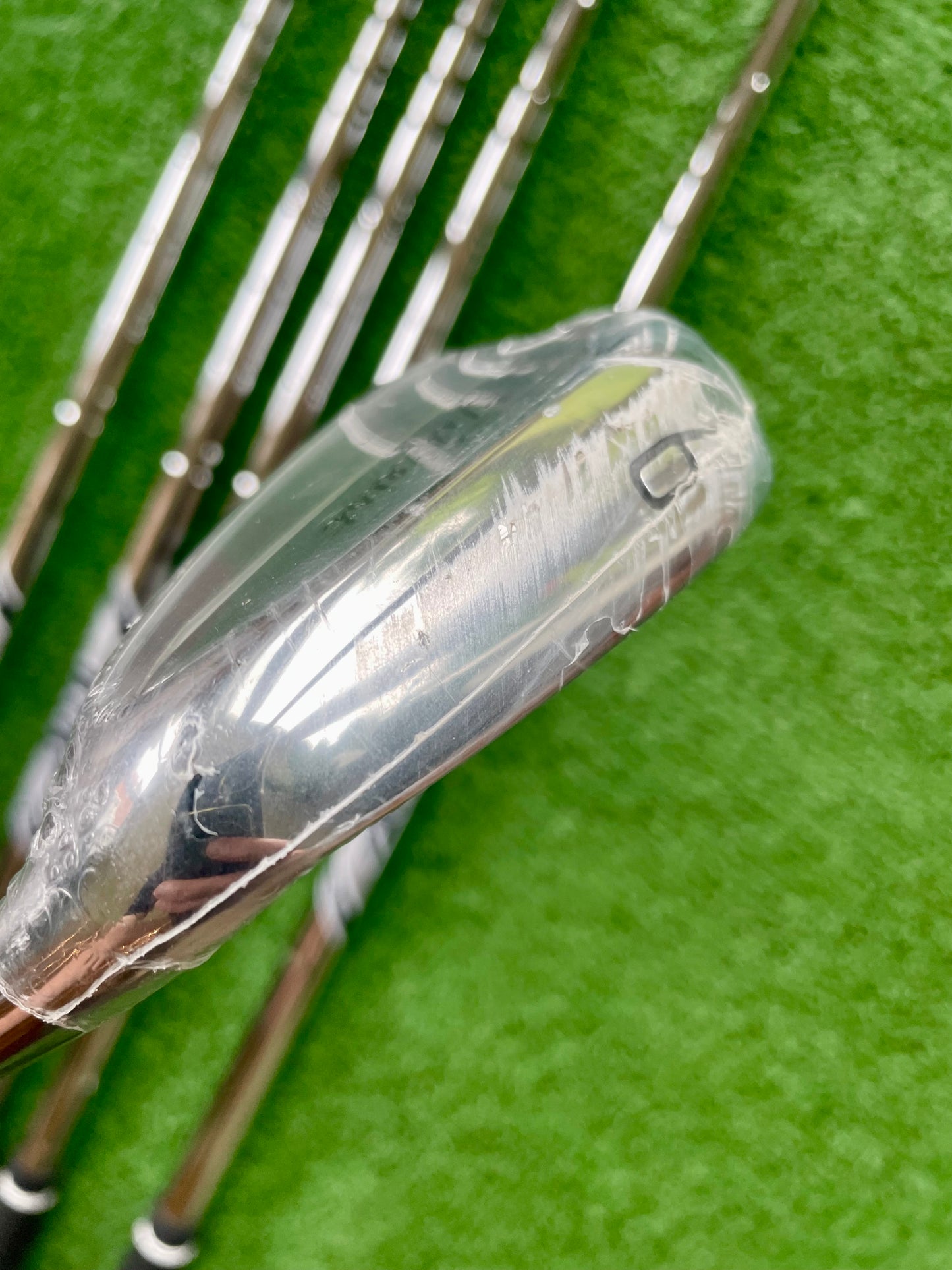 Titliest T200 Irons 5-PW Stiff Flex Right Handed Mens Golf Clubs