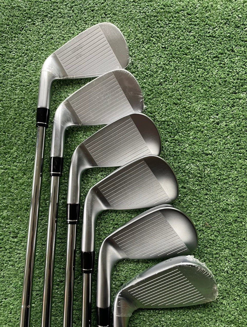 Callaway Apex Ai200 Irons / 5-PW / Stiff / RH / Mens
