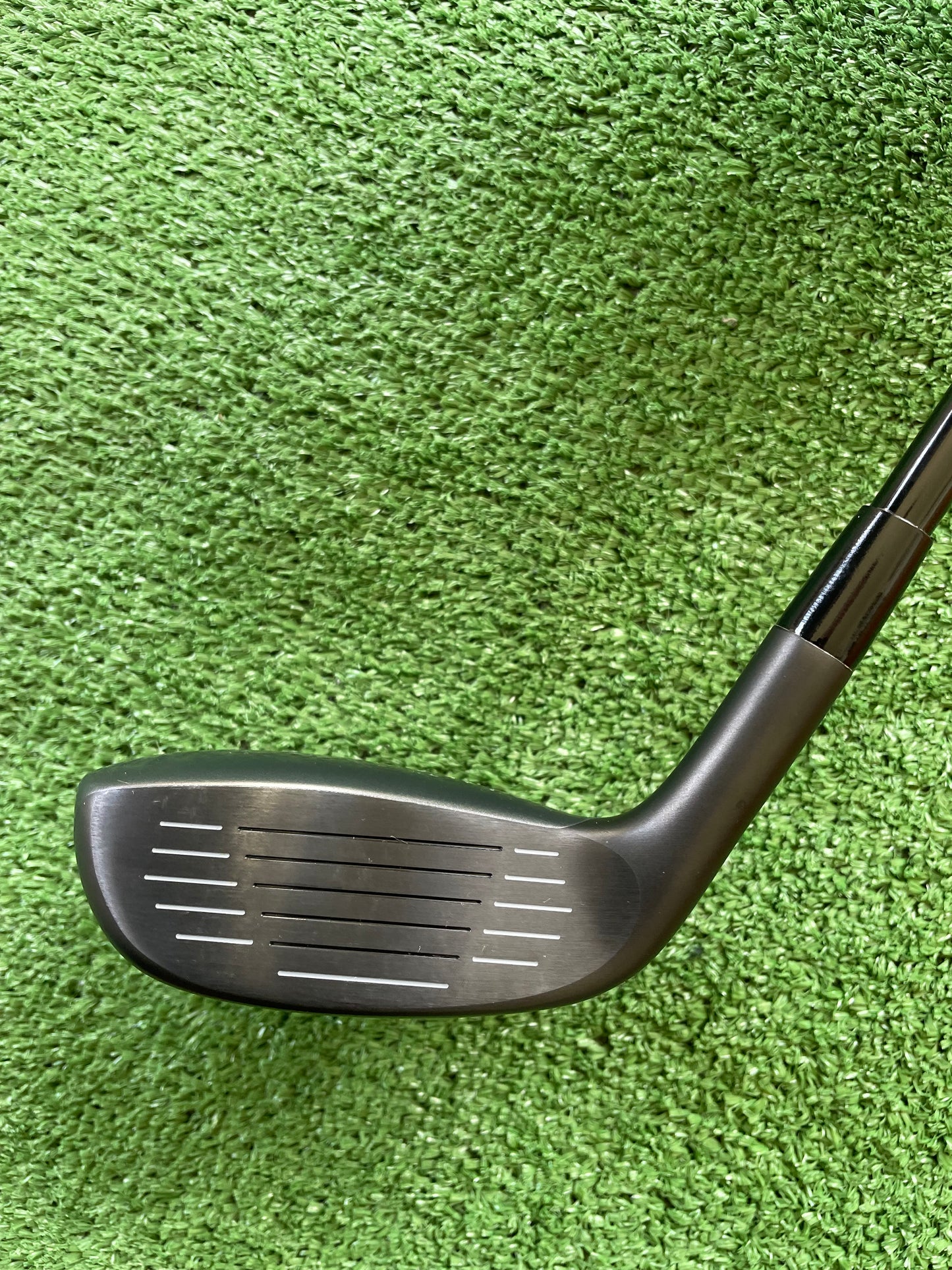 Taylormade Qi35 Hybrid 4 Regular Flex Right Handed Mens Golf Club
