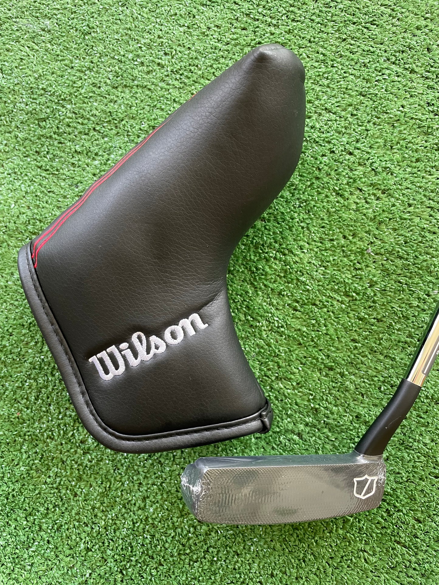 Wilson Infinite Grant Park Putter 34" Right Handed Mens Golf Club
