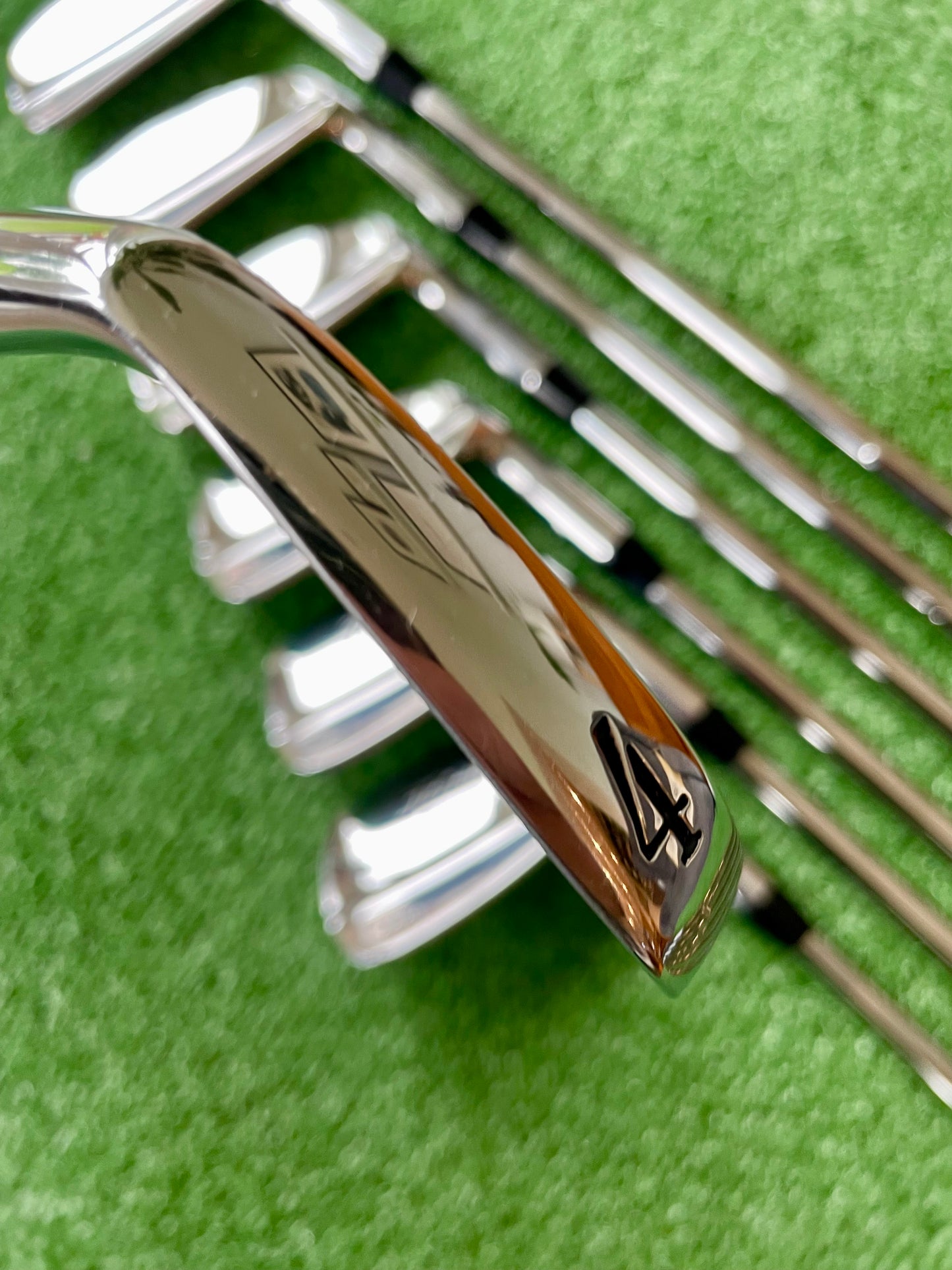 Titleist 680 Forged Limited Edition Irons 4-PW Extra Stiff Flex Right Handed Mens Golf Clubs