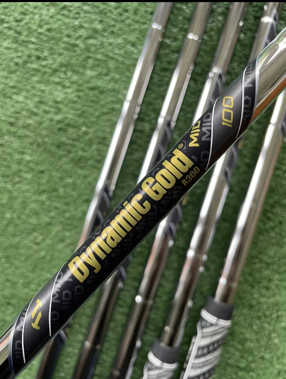 Mizuno Pro 245 Irons / 5-PW / Regular / RH / Mens