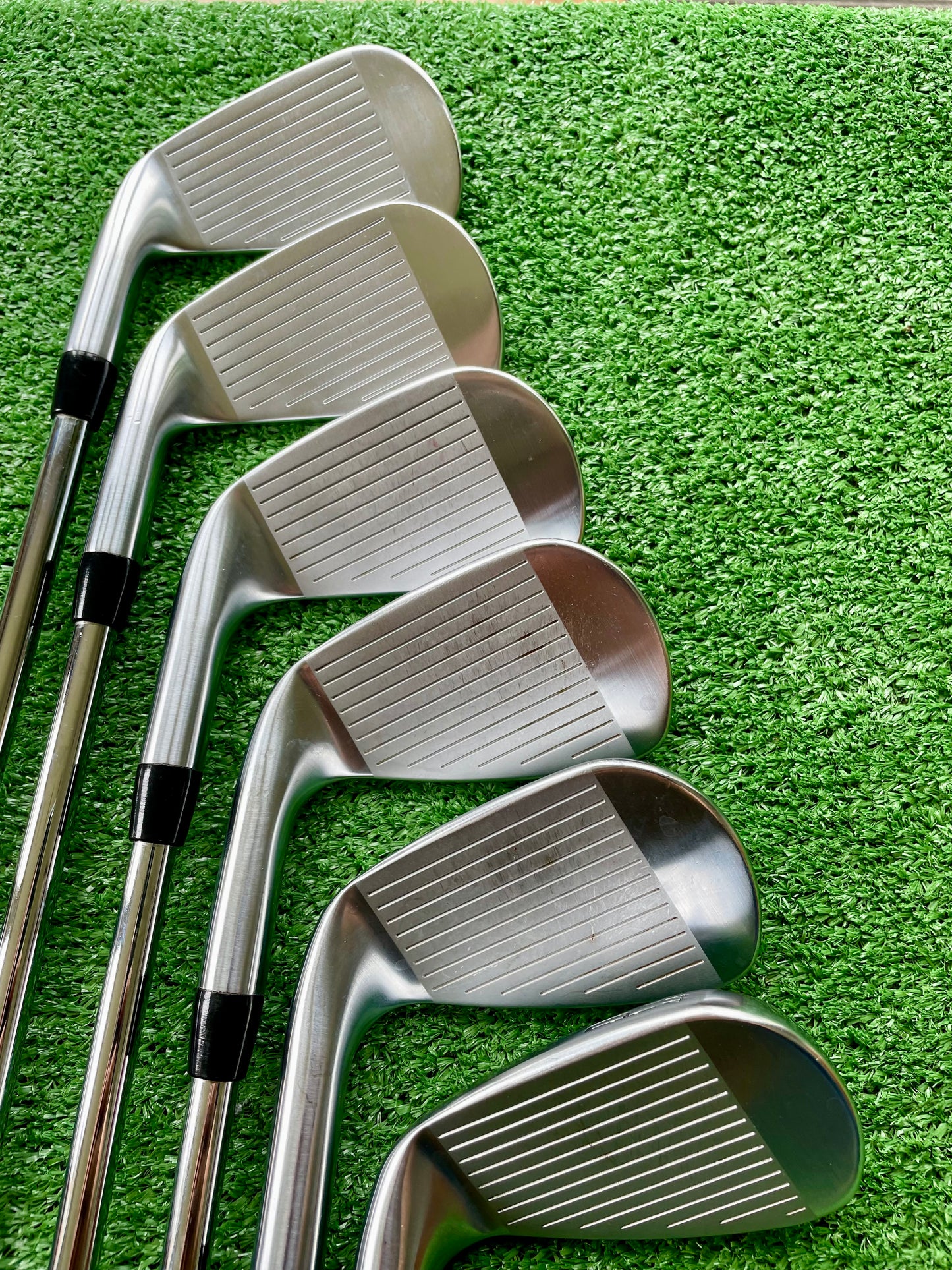 Titleist T150 Irons 5-PW Stiff Flex Right Handed Mens Golf Clubs