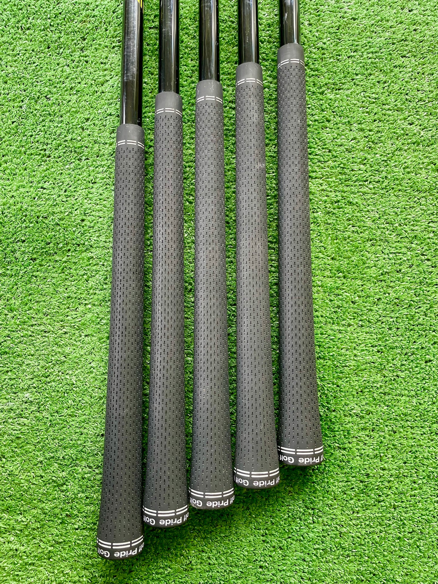 Ping G430 Irons 6-PW Regular Flex Graphite Right Handed Mens Golf Clubs