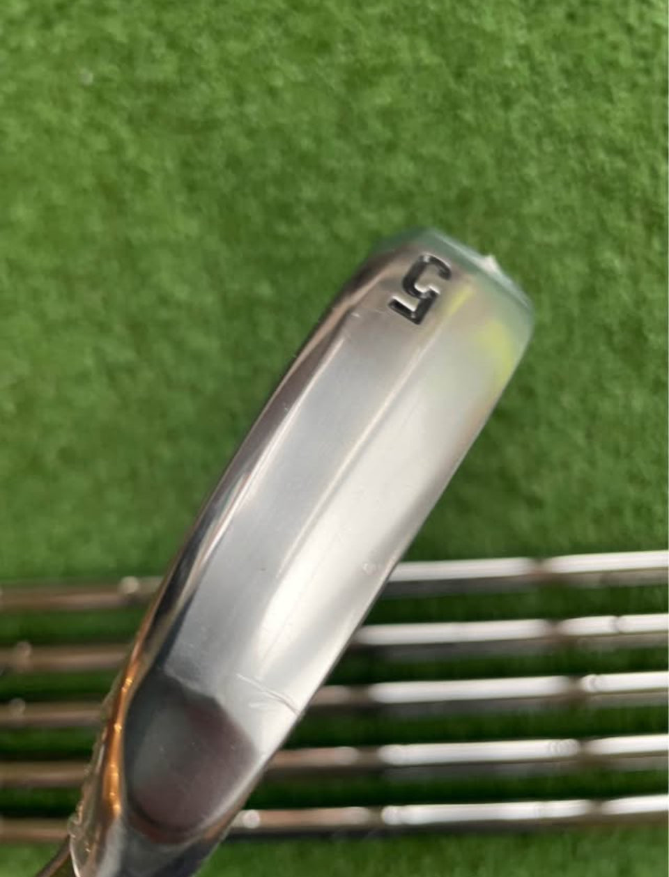 Srixon ZXi5 Irons 5-PW Stiff Flex Right Handed Mens Golf Clubs
