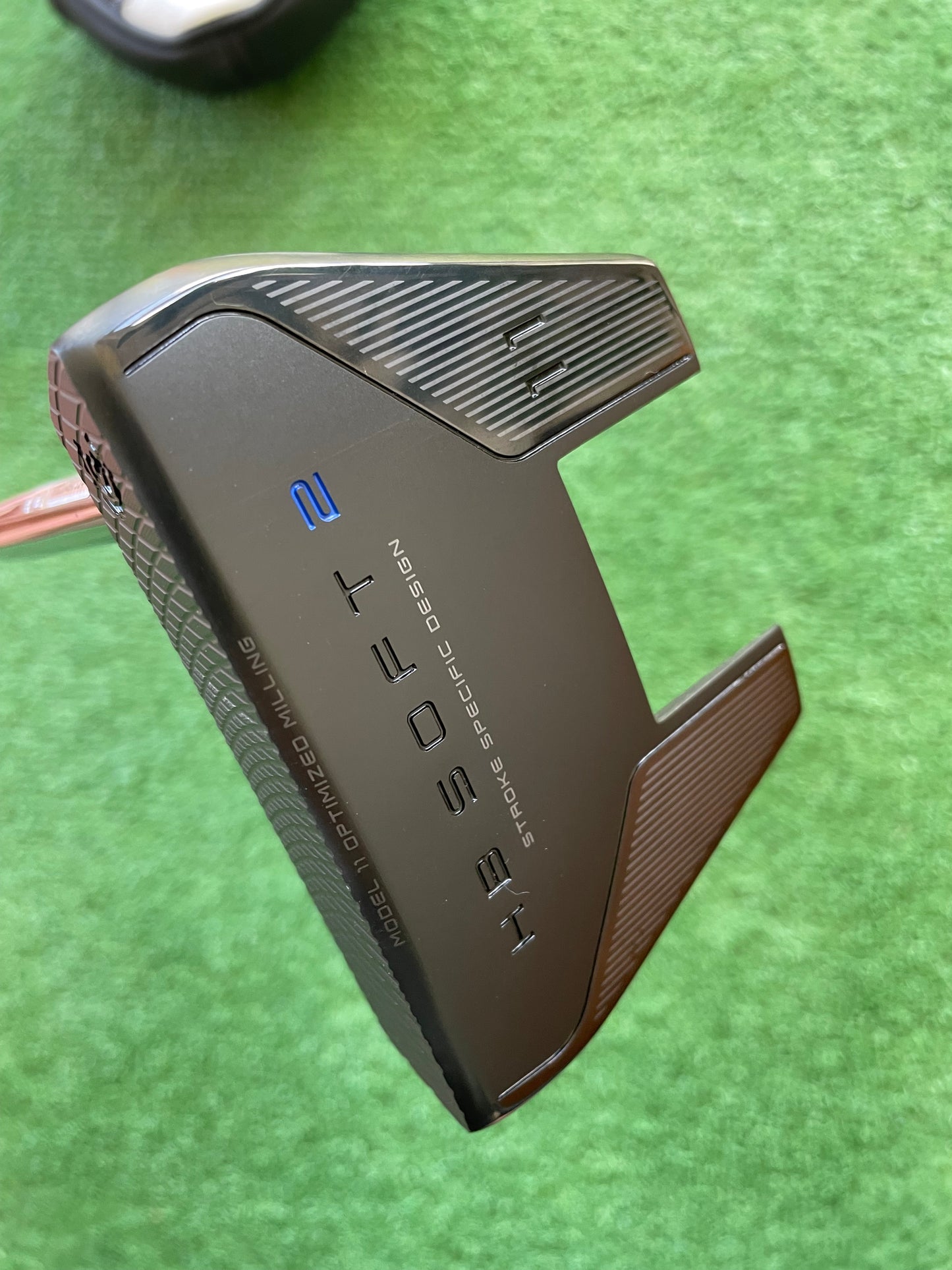 Cleveland HB Soft 2 Black 11S Putter 34" OS Grip Right Handed Mens Golf Club