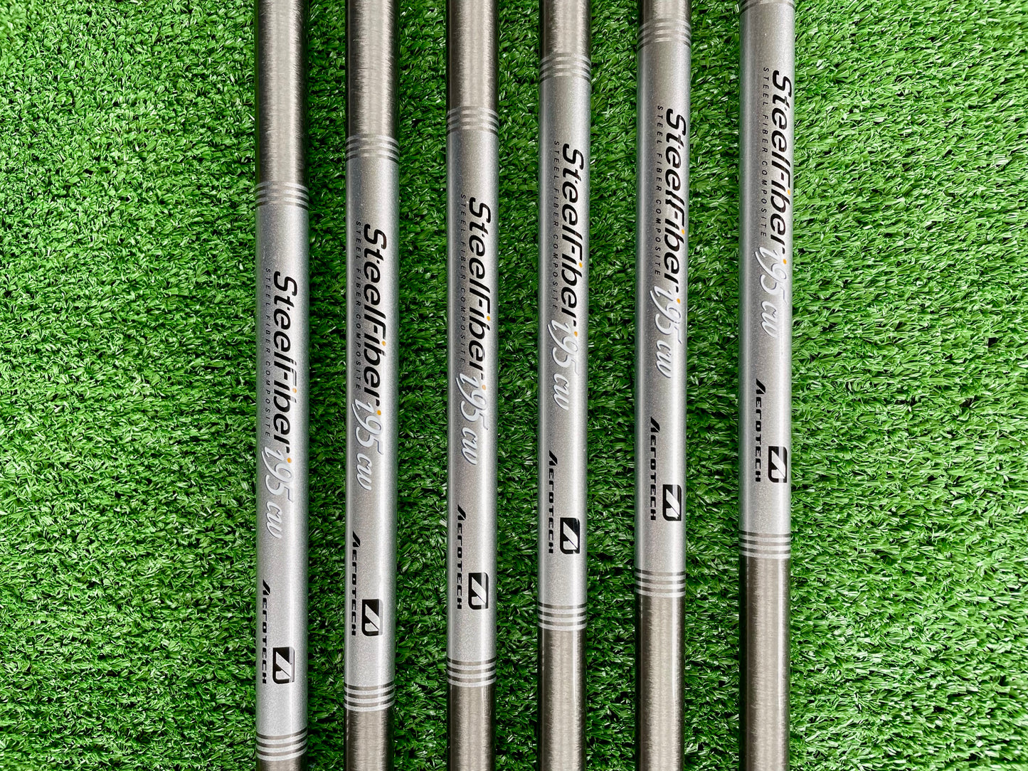 Mizuno JPX923 Forged Irons 5-PW Regular Flex Right Handed Mens Golf Clubs