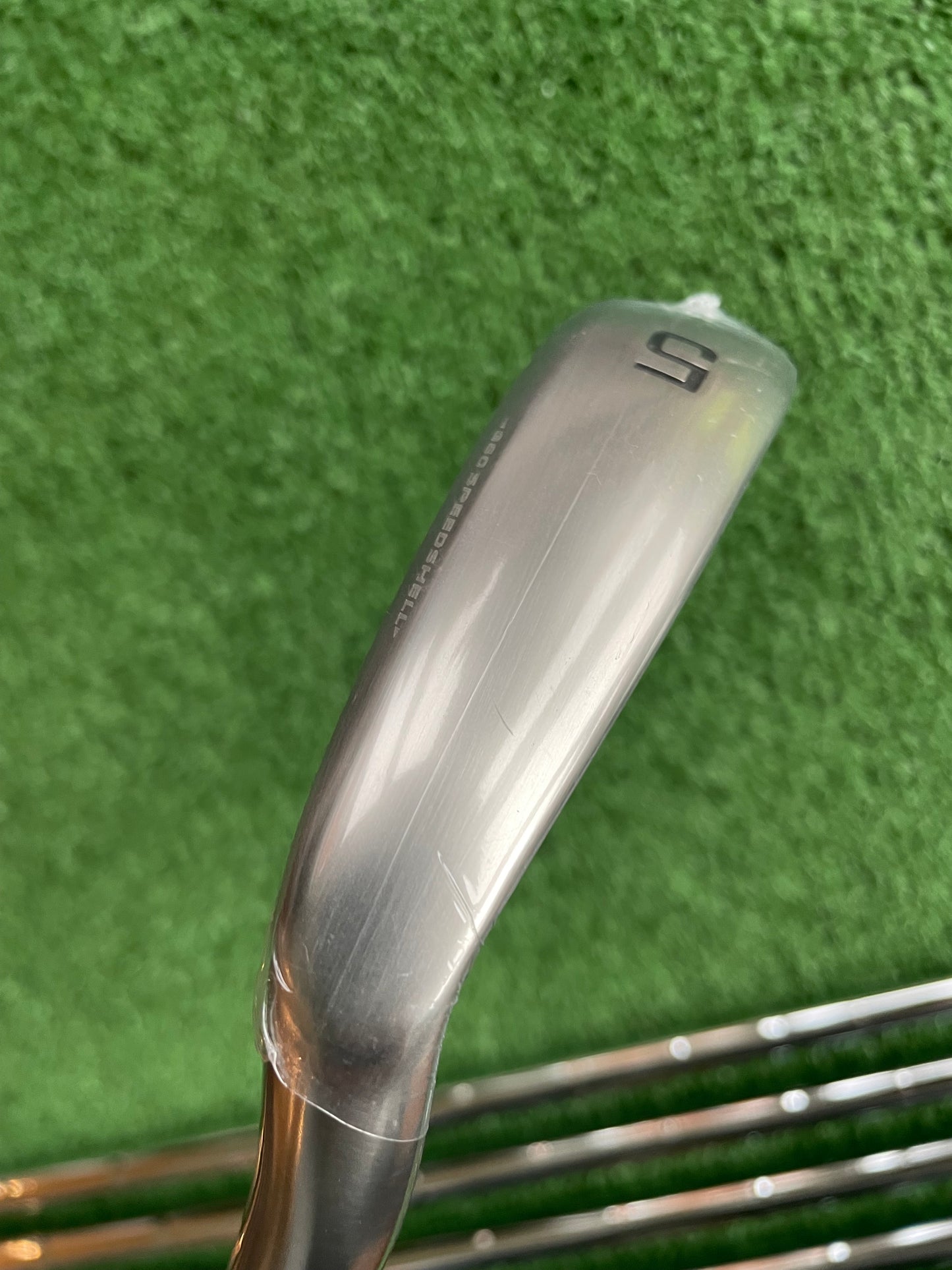 Cobra DS Adapt Irons 5-PW Regular Flex Right Handed Mens Golf Clubs