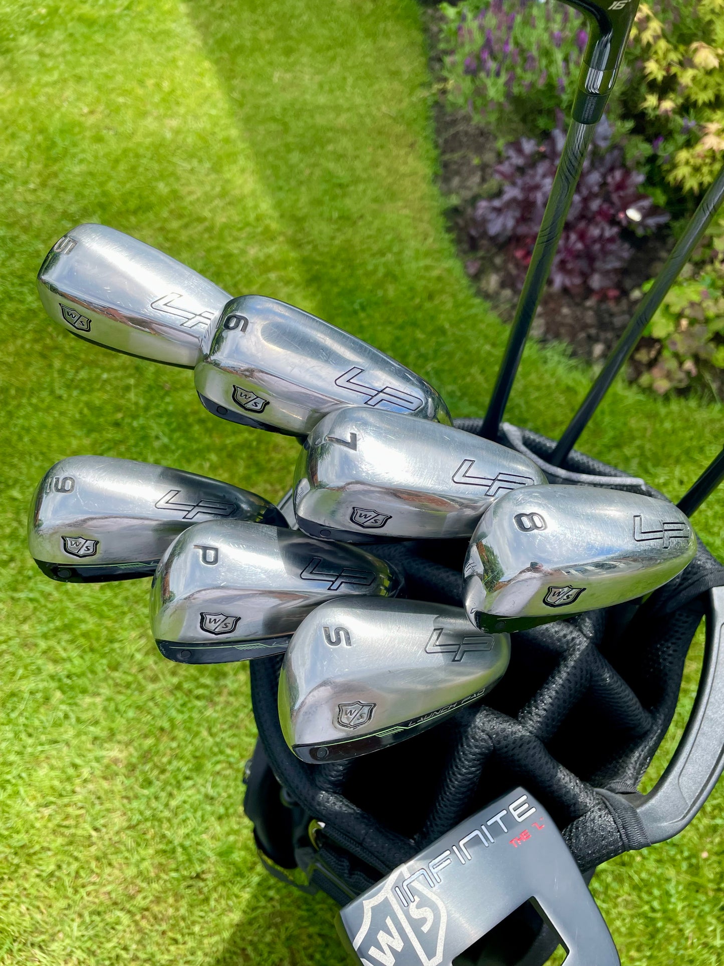 Wilson Launchpad Full Golf Set Including Bag & Putter Mens Golf Clubs