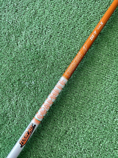Titleist TSR2+ Fairway 3 Wood Extra Stiff Graphite Design Tour AD Shaft