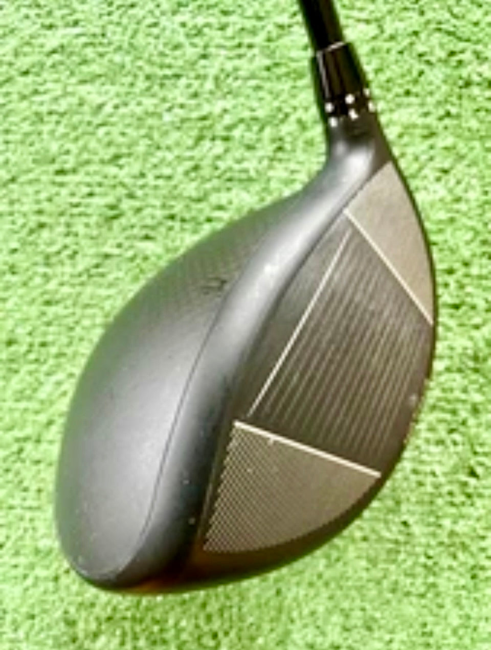 Cobra DS Adapt LS Driver 10.5 Degree Stiff Flex Right Handed Mens Golf Club