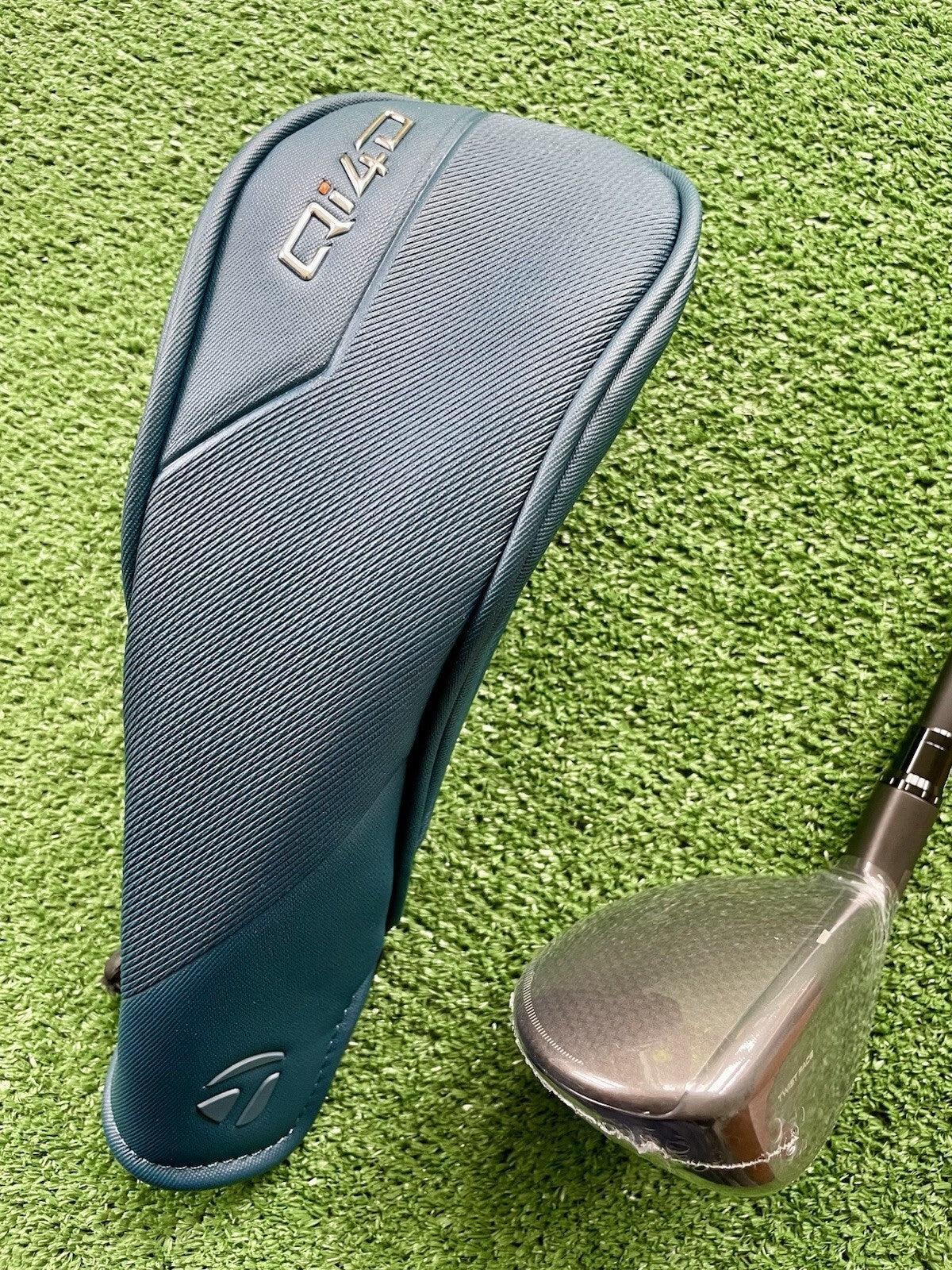 Taylormade Qi4D 3 Hybrid Rescue 3H Stiff Flex Right Handed Mens Golf Club