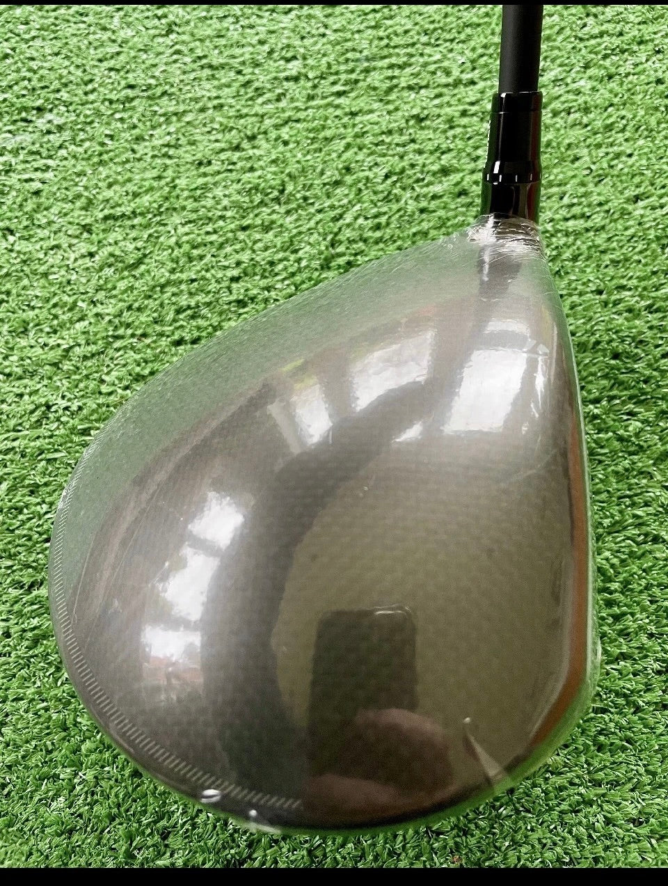 Taylormade Qi4D Driver 10.5 Degree Regular Flex Right Handed Mens Golf Club