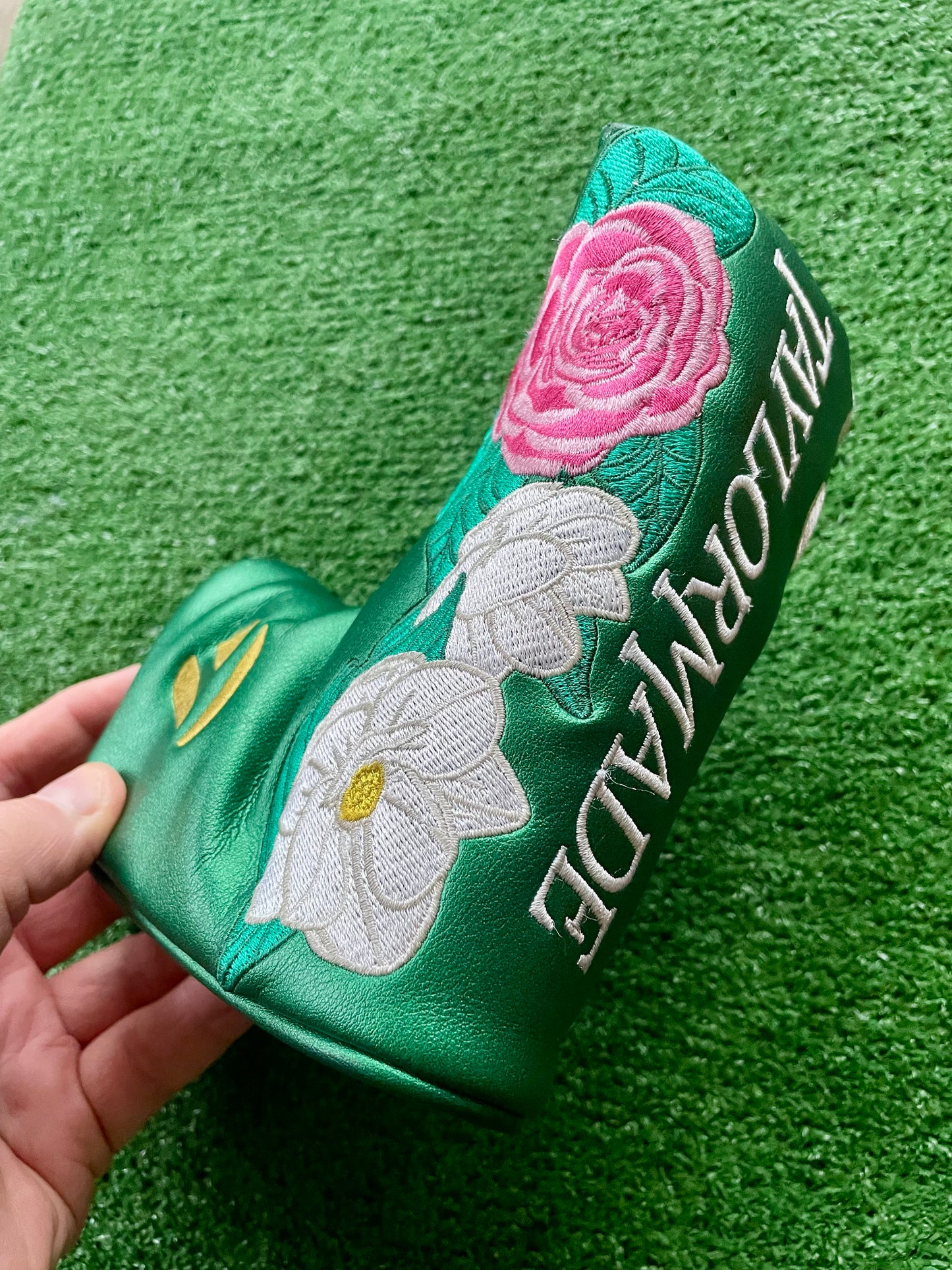 Taylormade TP Collection Soto 1 Putter KBS Tour Shaft & Season Opener Headcover 33"