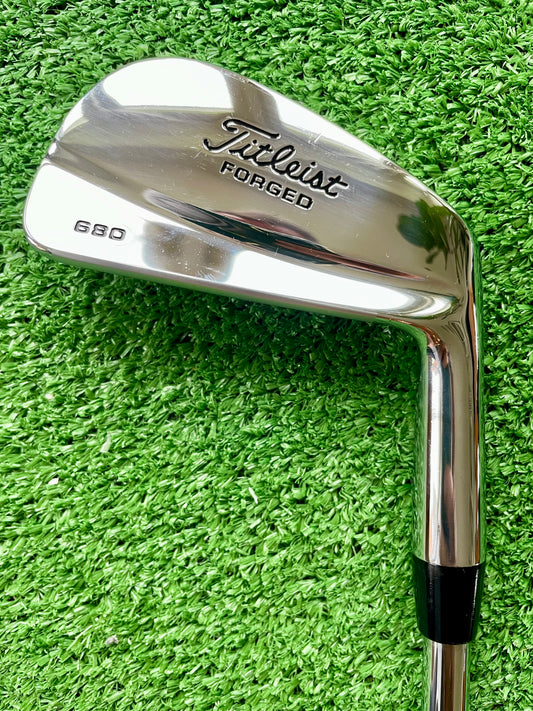 Titleist 680 Forged Limited Edition Irons 4-PW Extra Stiff Flex Right Handed Mens Golf Clubs