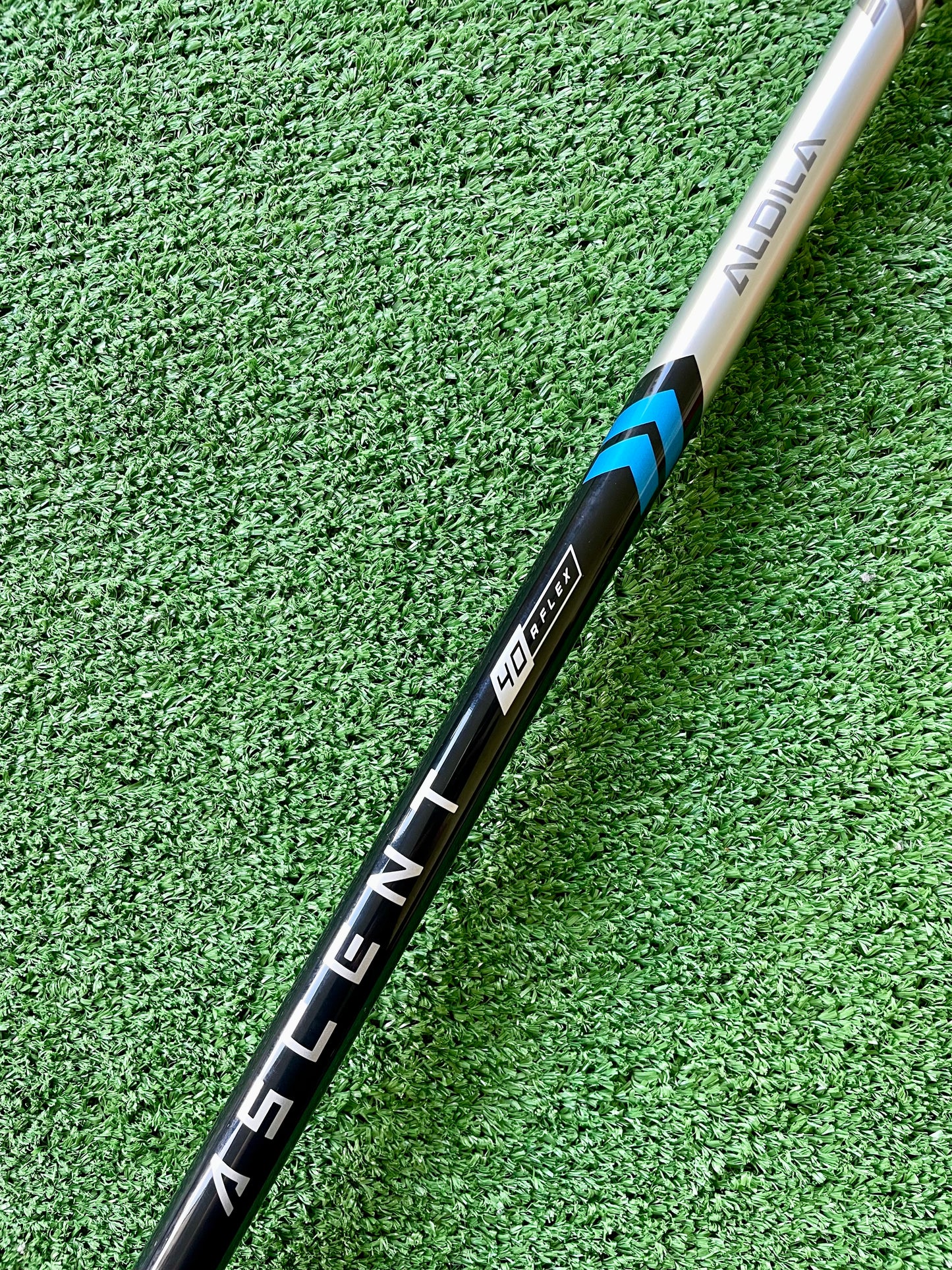 Cleveland XL Halo Hywood Hybrid 3+ Rescue Regular Flex Right Handed Mens Golf Club