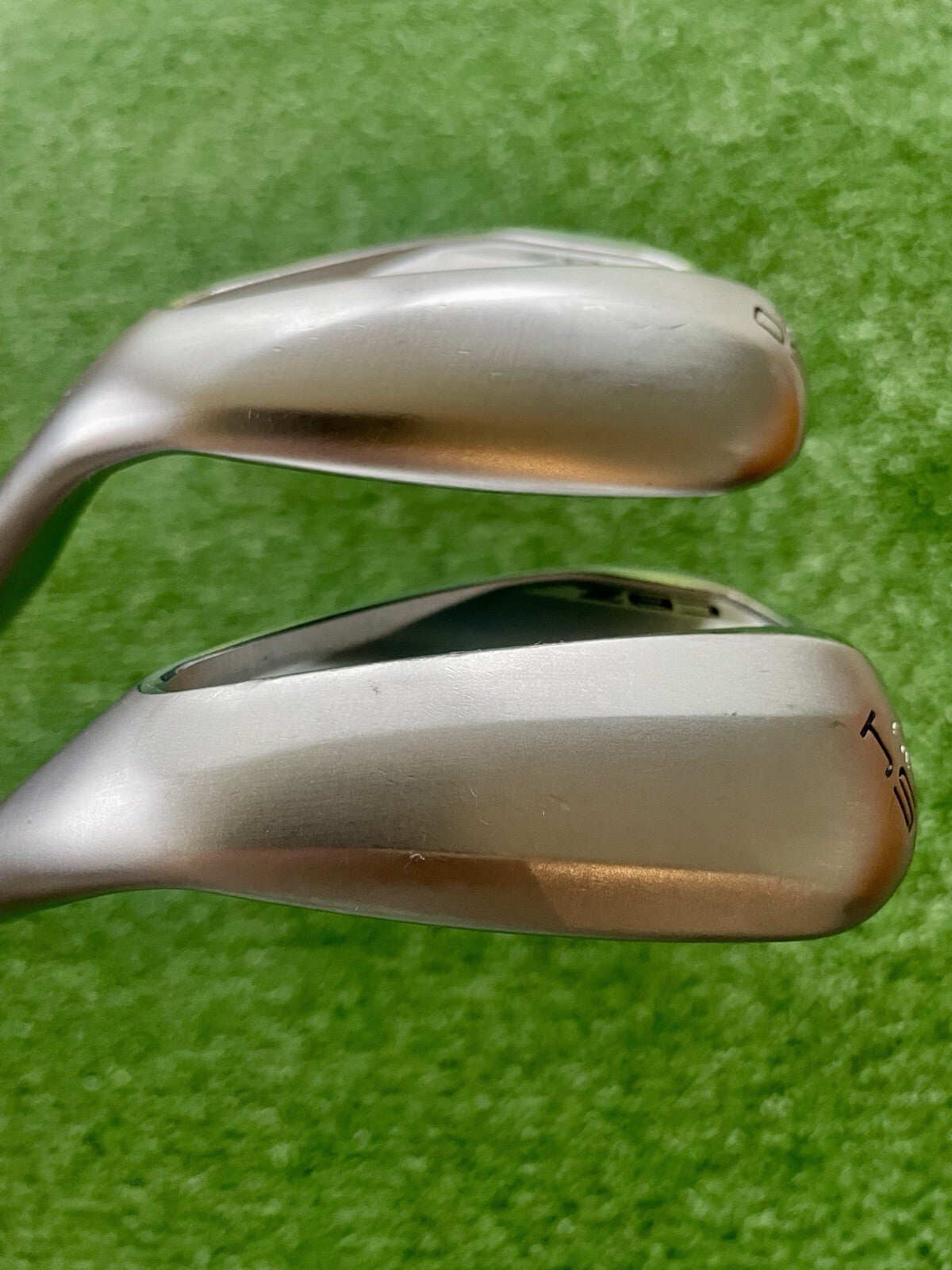 Cleveland CBZ Wedge Set 54 60 Wedge Flex Right Hand Mens Golf Clubs