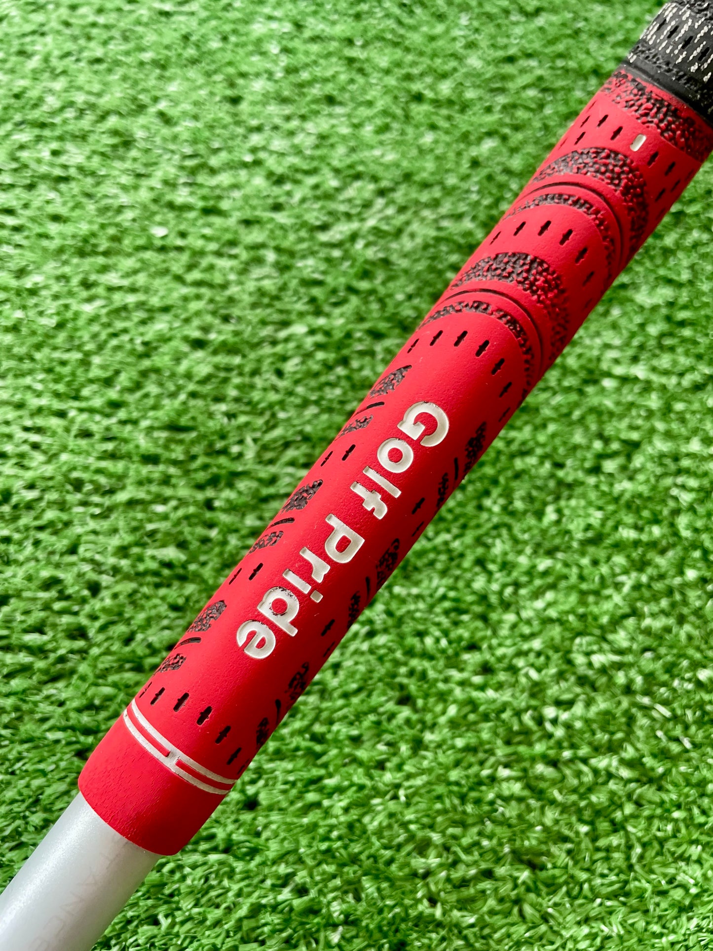 Titleist U505 Utility 2 Iron Extra Stiff Flex Tour AD Graphite Design Shaft Right Handed Mens Golf Club