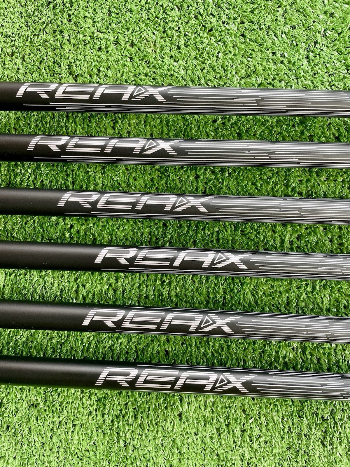 Taylormade Qi Max Irons 5-PW Senior Flex Graphite Right Handed Mens Golf Clubs