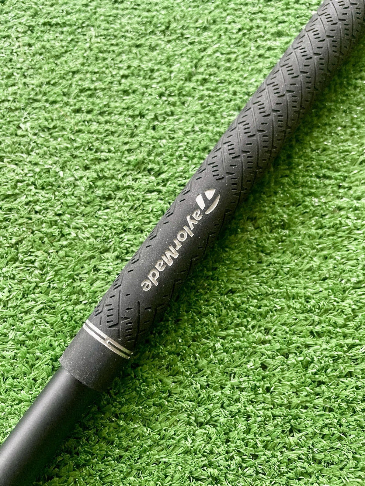 Taylormade Qi4D 4 Hybrid Rescue 4H Regular Flex Right Handed Mens Golf Club AD6