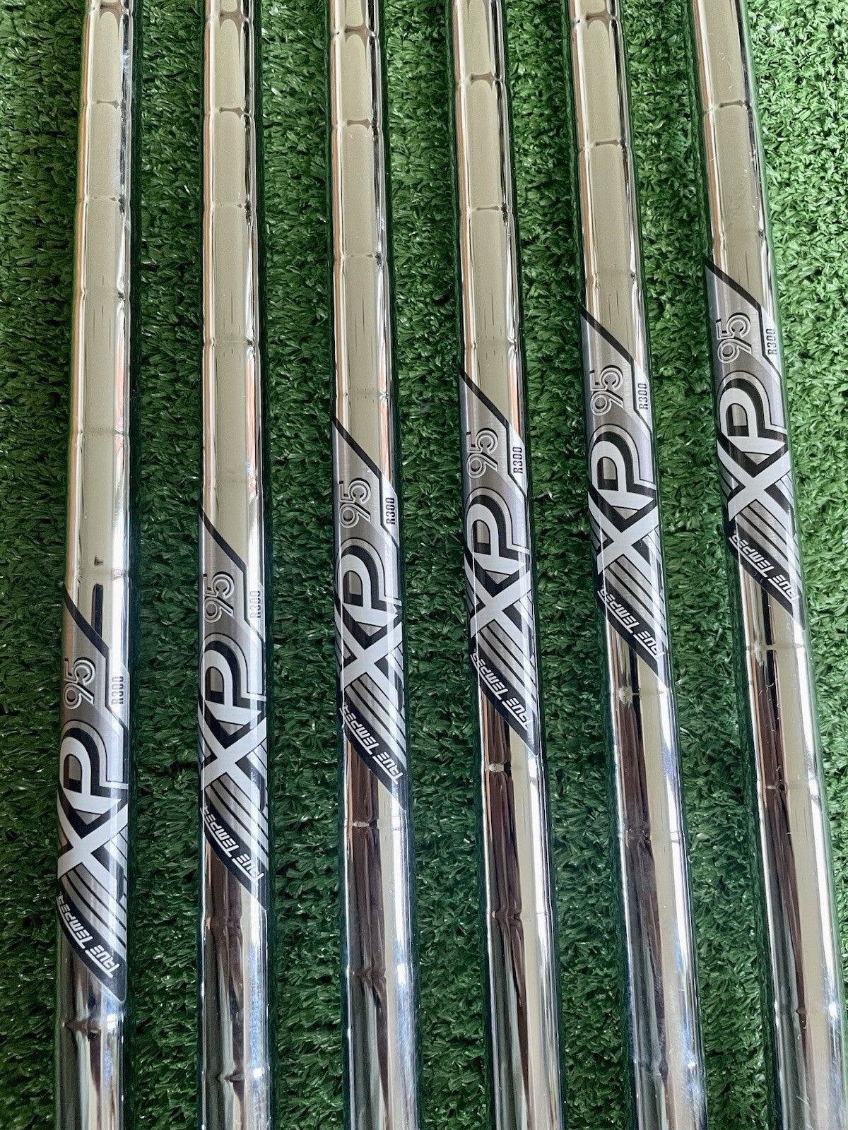 Callaway Rogue ST Max Irons 5-PW Regular Flex Right Handed Mens Golf Clubs
