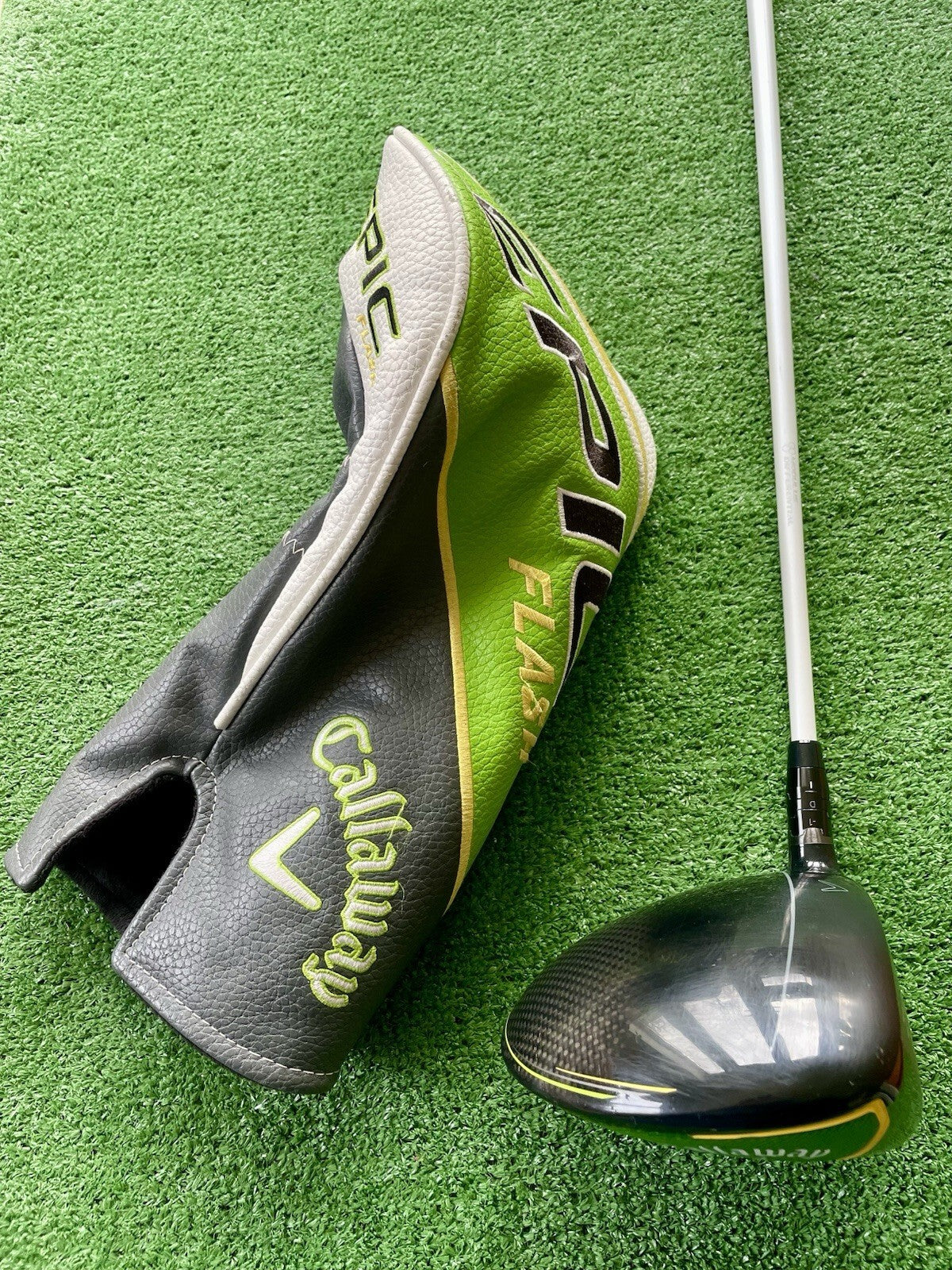 Callaway Epic Flash Driver 9 Degree Regular Flex Right Handed Mens Golf Club