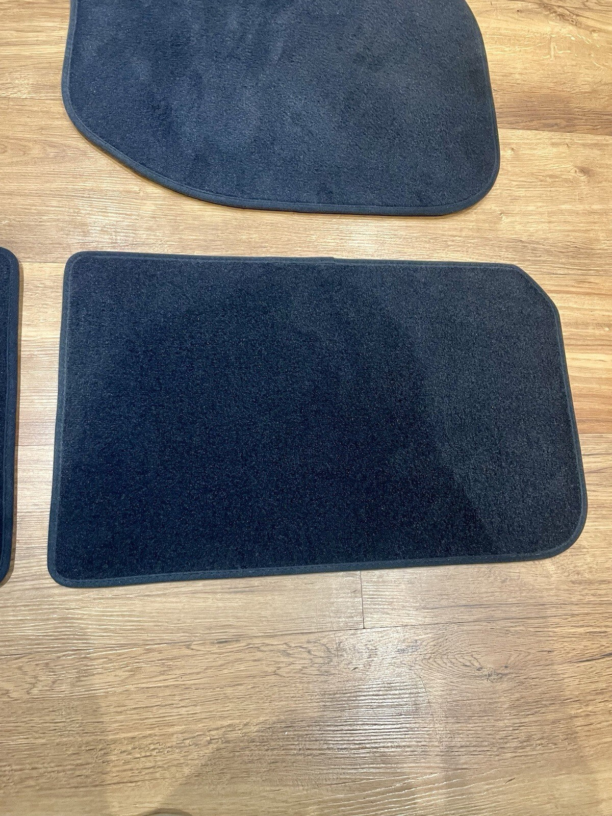 Genuine Mini Countryman E SE ALL4 U25  Black Velour Mat Set - Front & Rear 4 Off