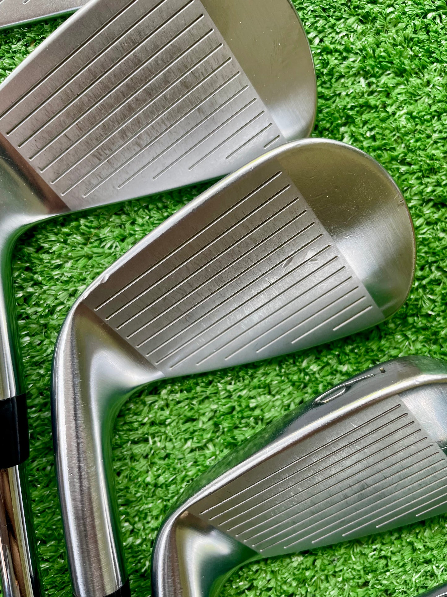 Titleist T100S Irons 5-PW Stiff Flex Right Handed Mens Golf Clubs