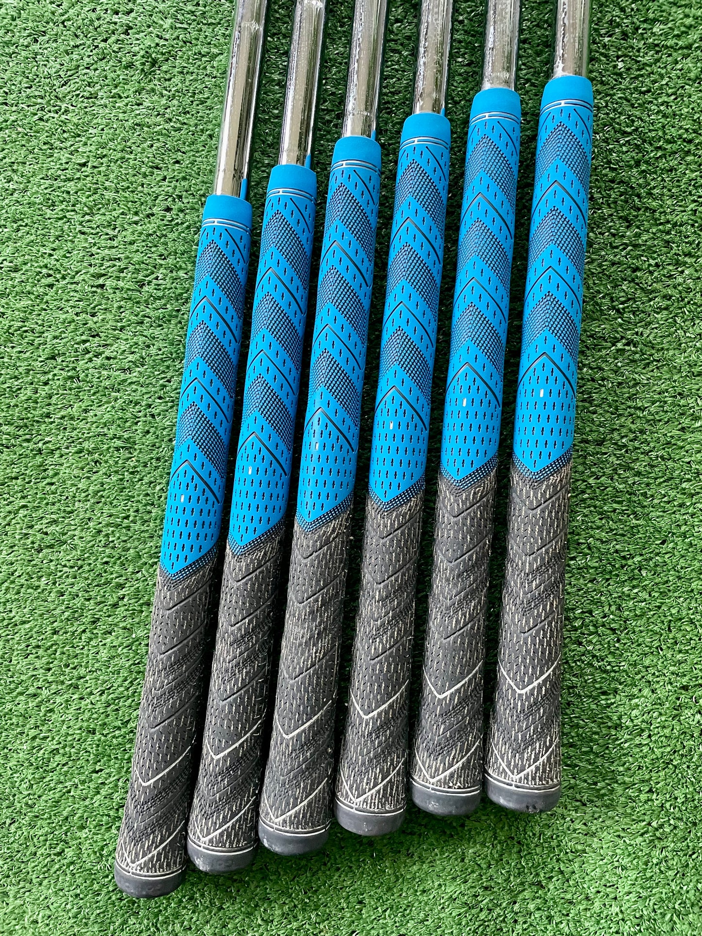 Mizuno MP5 MP25 Forged Combo Irons 5-PW Stiff Flex Right Handed Mens Golf Clubs