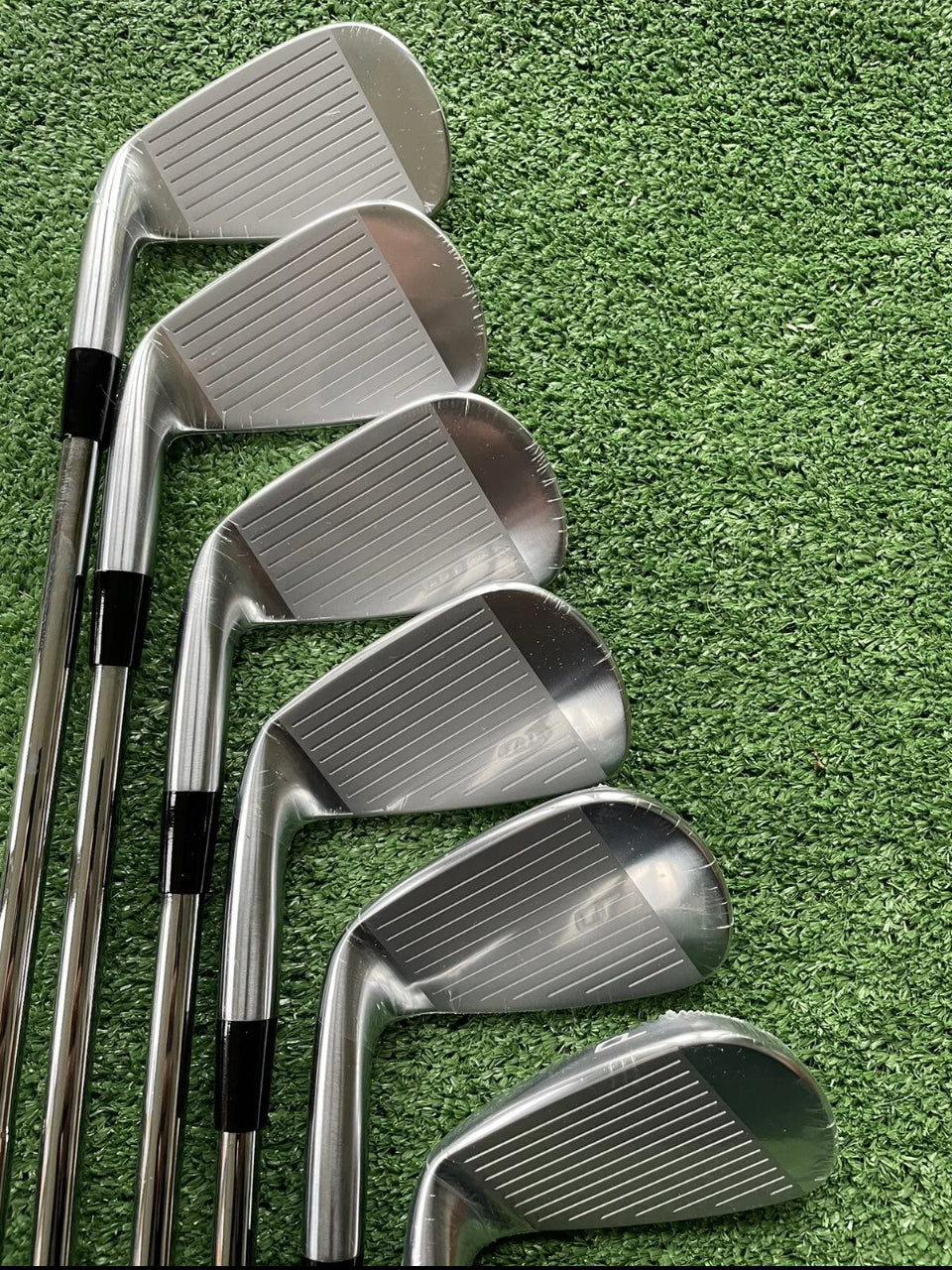 Mizuno Pro 243 Irons / 5-PW / Stiff / RH / Mens
