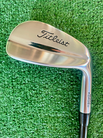 Titleist 620 Forged Combo Irons 4-PW Extra Stiff (TX) Flex Right Handed Mens Golf Clubs