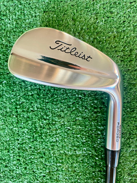 Titleist 620 Forged Combo Irons 4-PW Extra Stiff (TX) Flex Right Handed Mens Golf Clubs