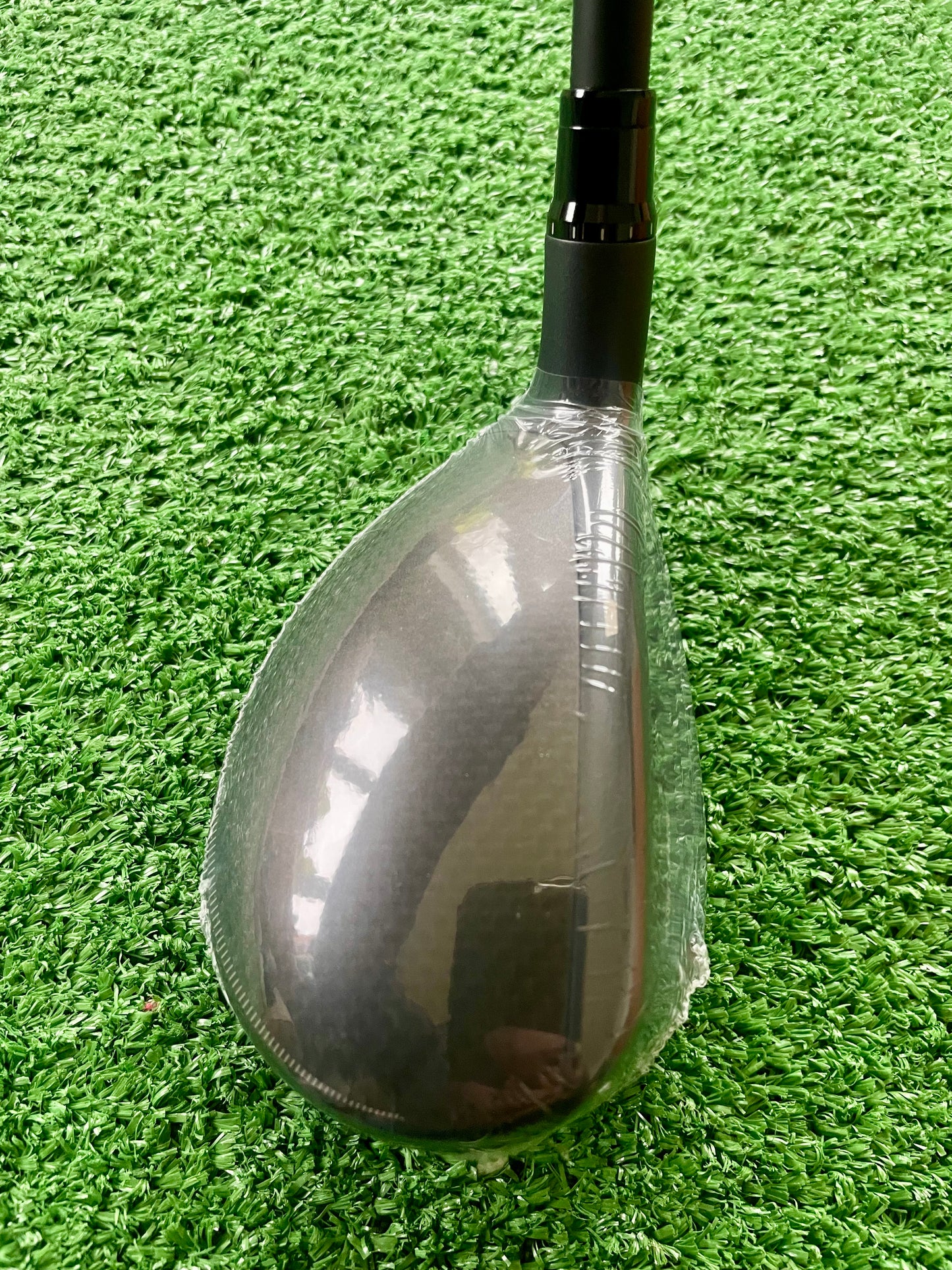 Taylormade Qi4D Hybrid 4 Rescue Regular Flex Right Handed Mens Golf Club