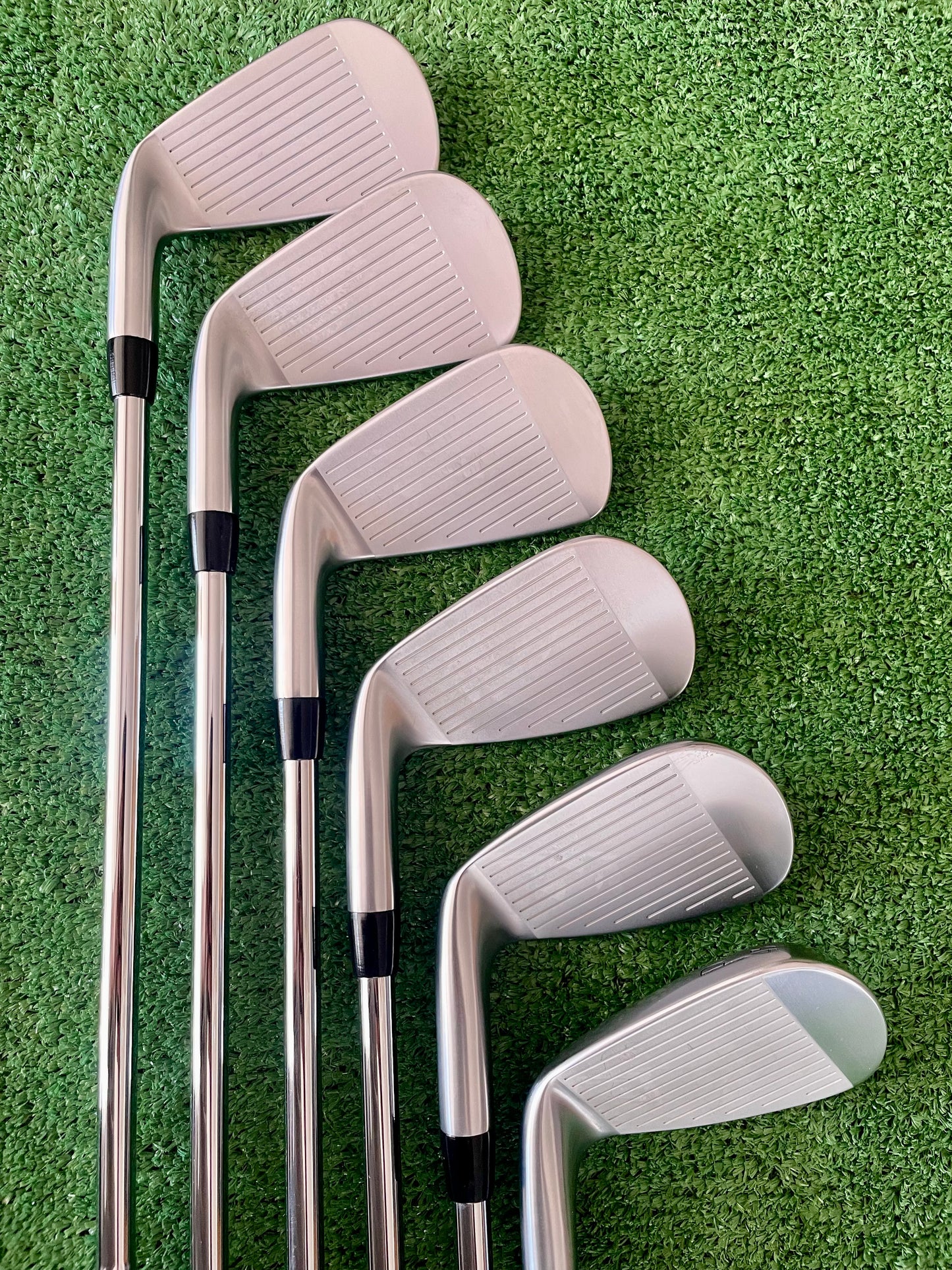 Titleist T250 Irons 5-PW Stiff Flex Right Handed Mens Golf Clubs
