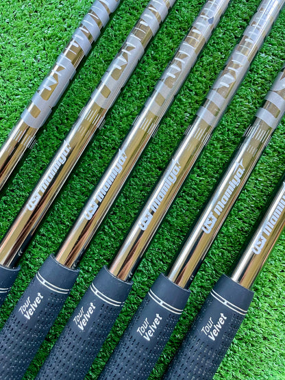 Taylormade P790 Irons 5-PW Regular Flex Graphite Right Handed Mens Golf Clubs