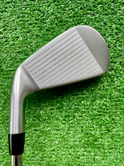 Titleist T100 / T150 Combo Irons 4-PW Extra Stiff Flex Flex Right Handed Mens Golf Clubs