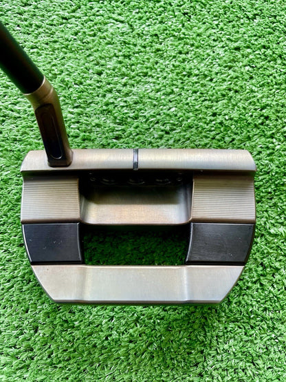 Scotty Cameron Studio Style Fastback 1.5 Torched Putter BGT Stability Tour Black