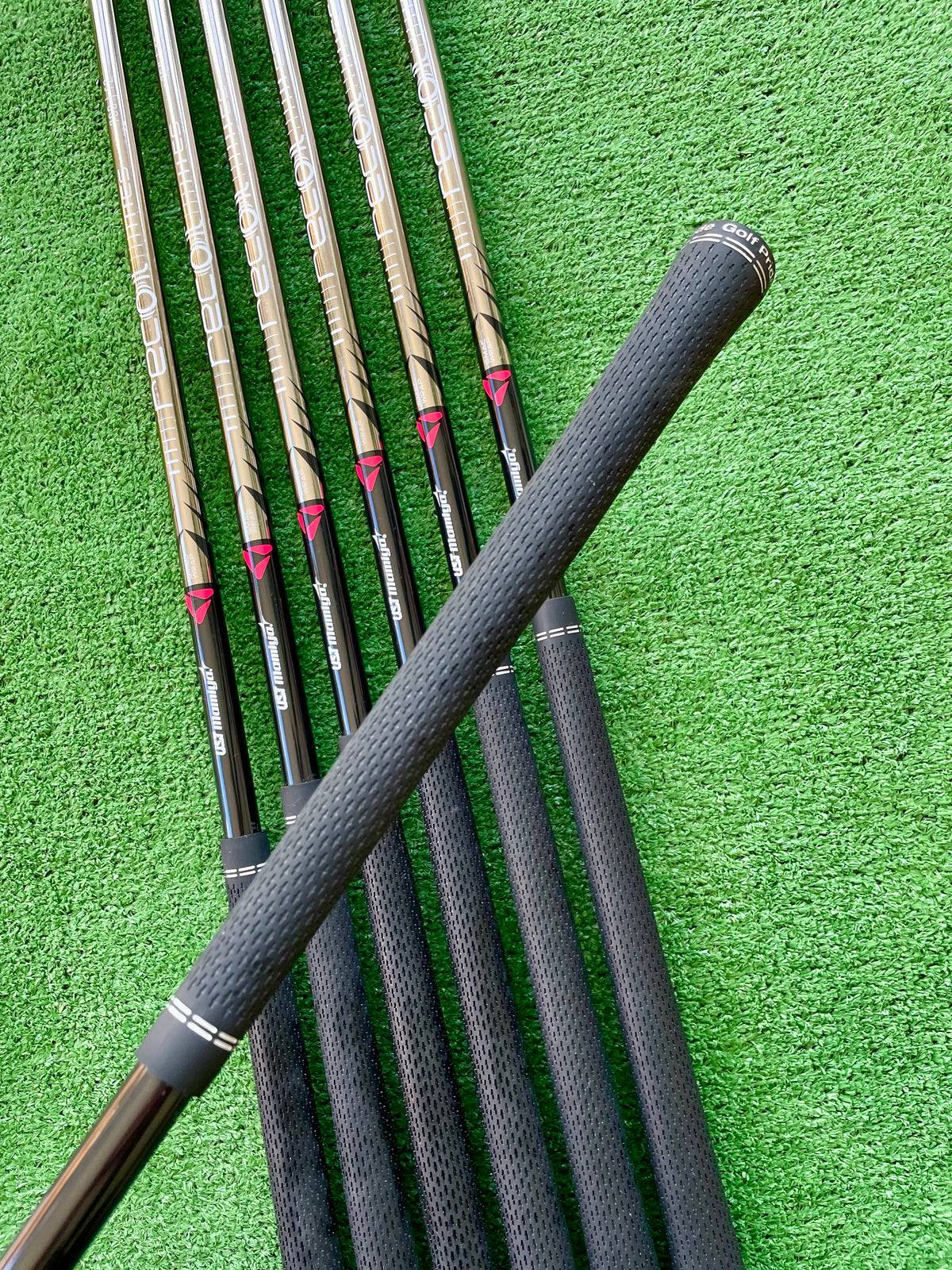 Ping G425 Irons 4-PW Senior Flex Graphite Right Handed Mens Golf Clubs