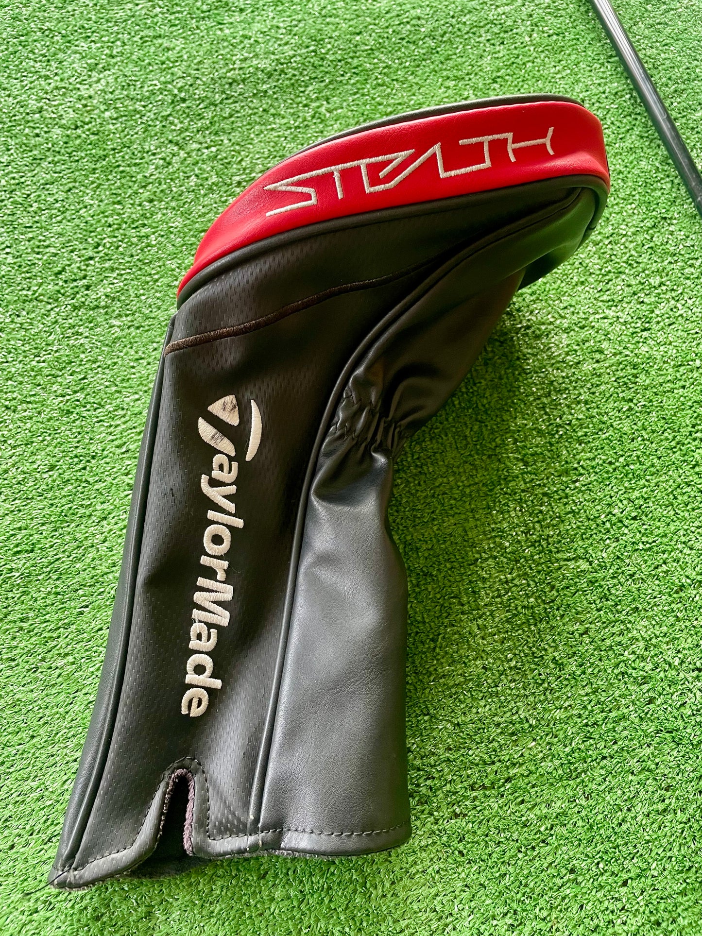 Taylormade Stealth HD Driver 12 Degree Stiff Flex Right Handed Mens Golf Club
