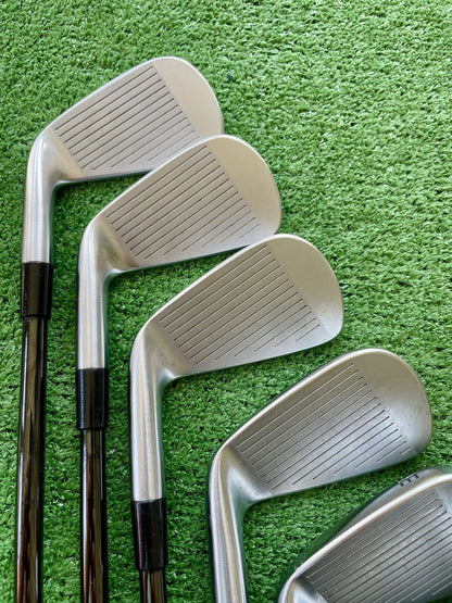 Taylormade P7CB Irons 4-PW Current Model Extra Stiff Right Hand Mens Golf Clubs