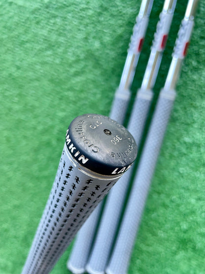 Wilson Dynapower Irons 7-PW Regular Flex Right Handed Mens Golf Clubs