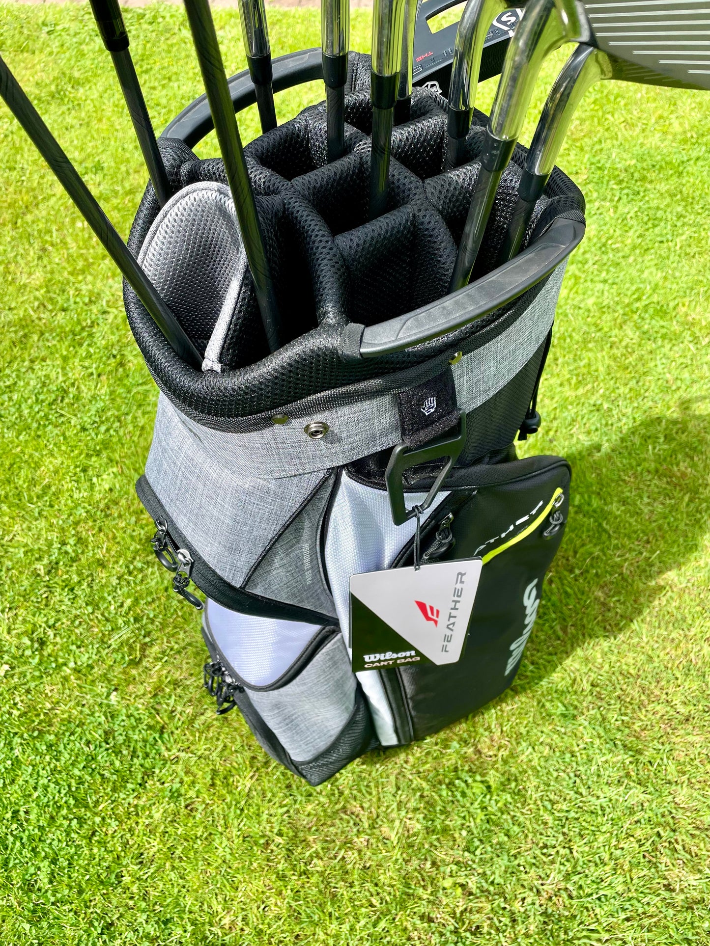Wilson Launchpad Full Golf Set Including Bag & Putter Mens Golf Clubs