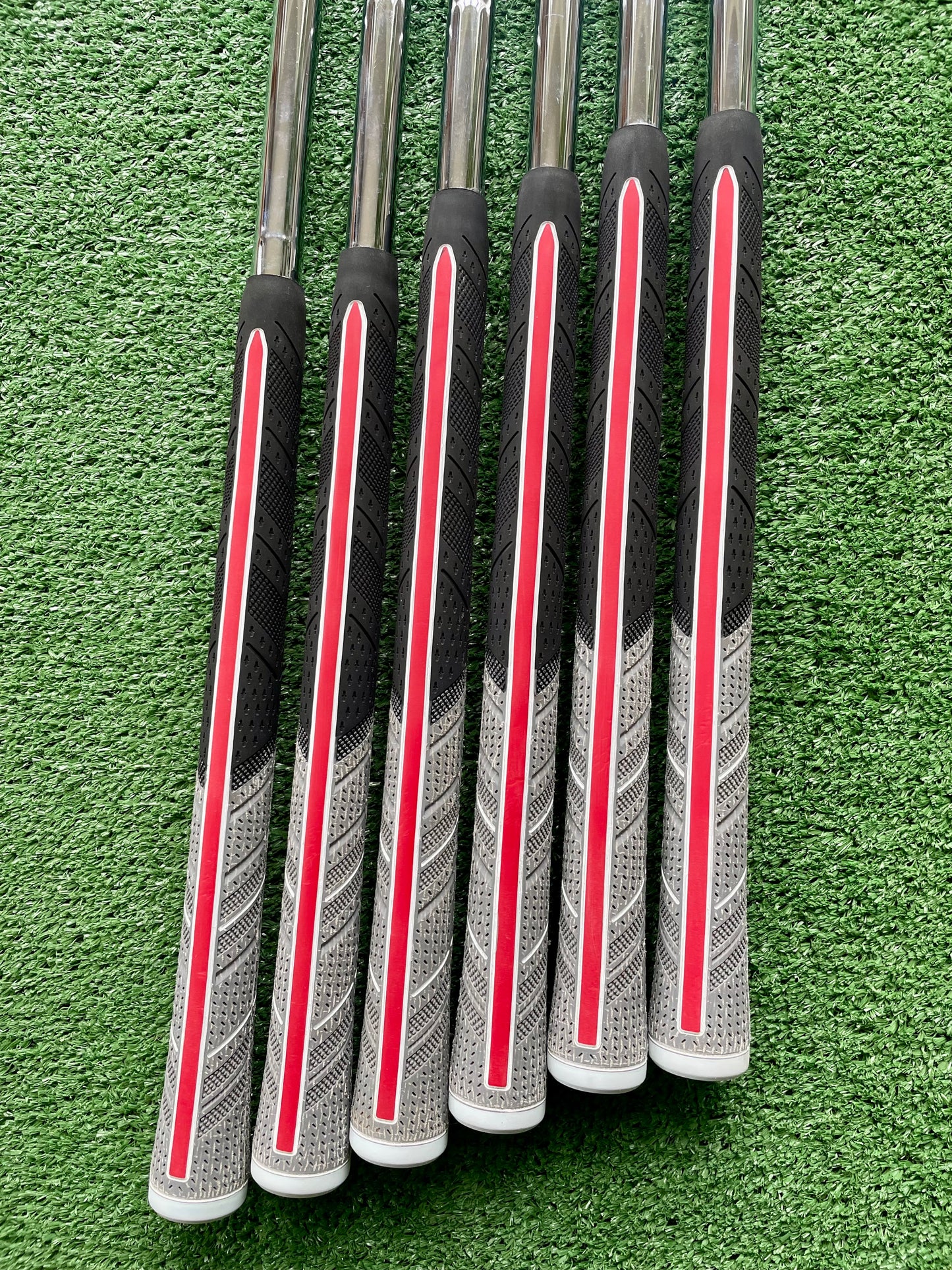 Titleist T150 Irons Current Model 5-PW Stiff Flex Right Handed Mens Golf Clubs