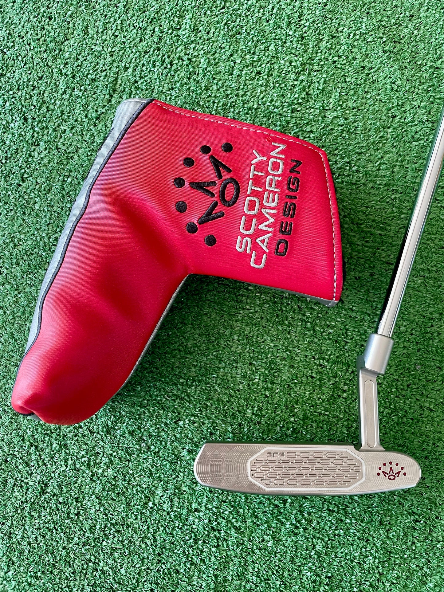 Scotty Cameron Studio Style Newport + Putter 34" Right Handed Mens Golf Club