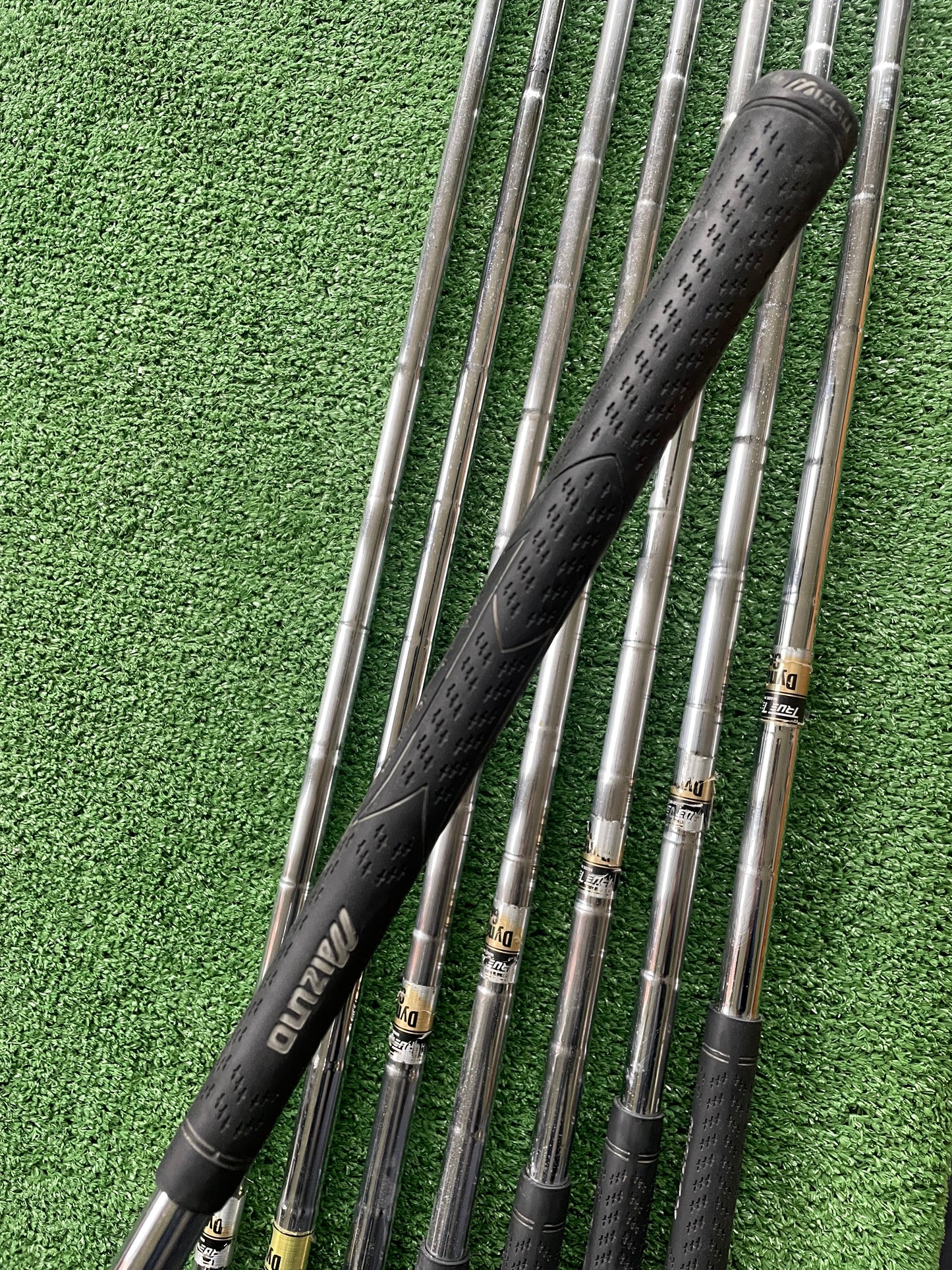 Mizuno MP30 Irons 3-PW Regular Flex Right Handed Mens Golf Clubs