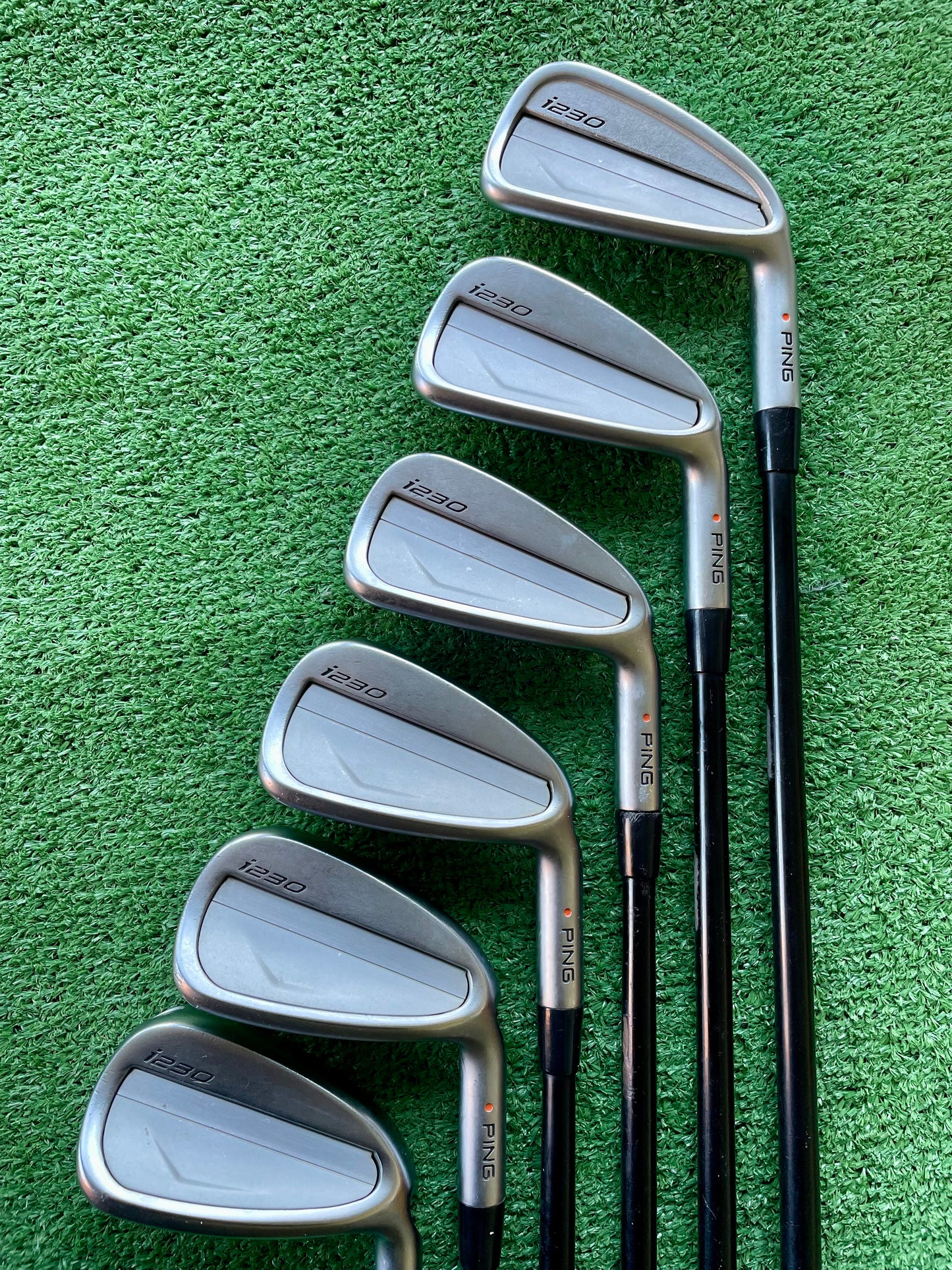 Ping i230 Irons 5-PW Regular Flex Graphite Right Handed Mens Golf Clubs