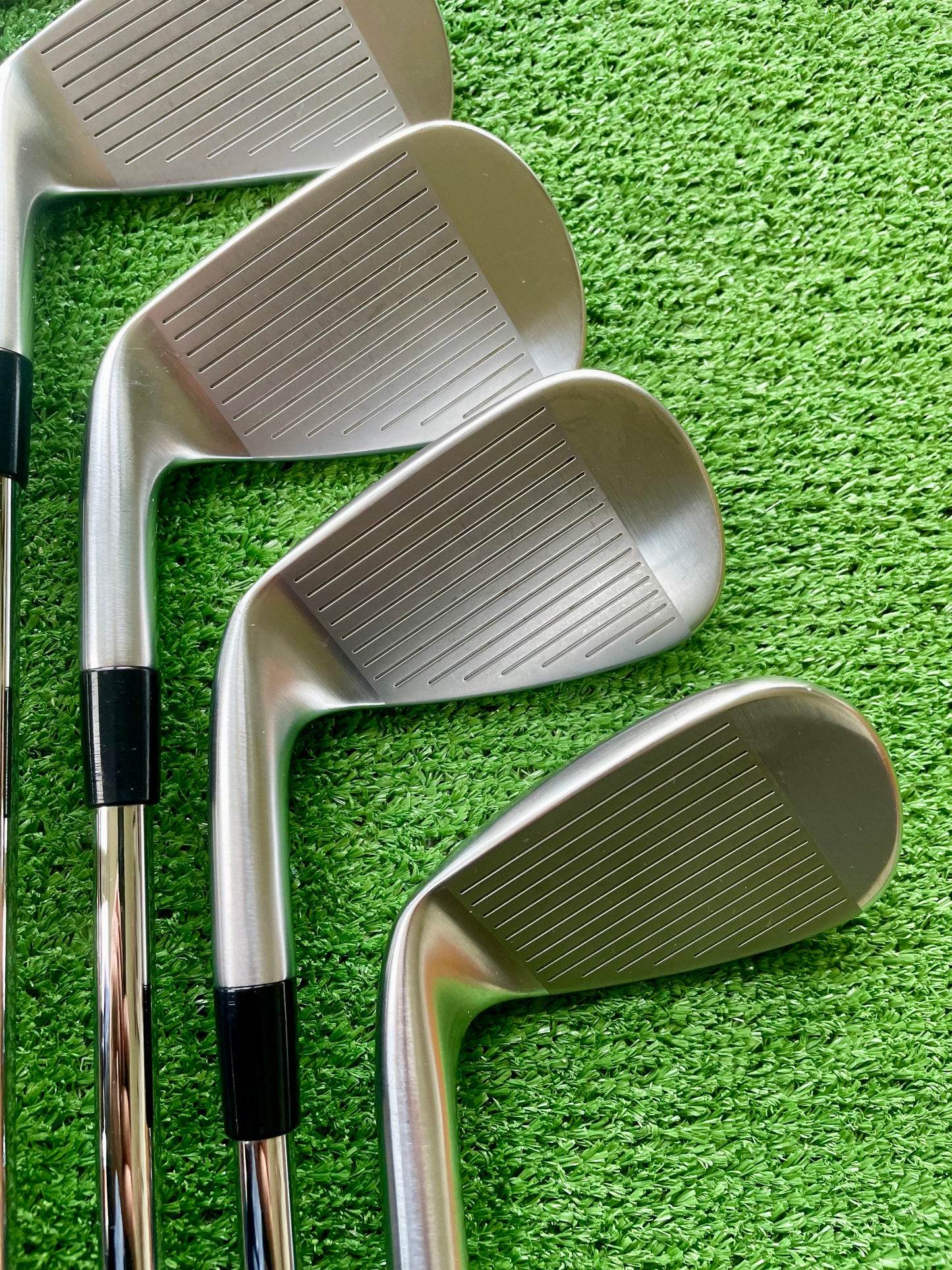 Taylormade P790 Irons Current Model 5-PW Regular Flex Right Handed Mens Golf Clubs